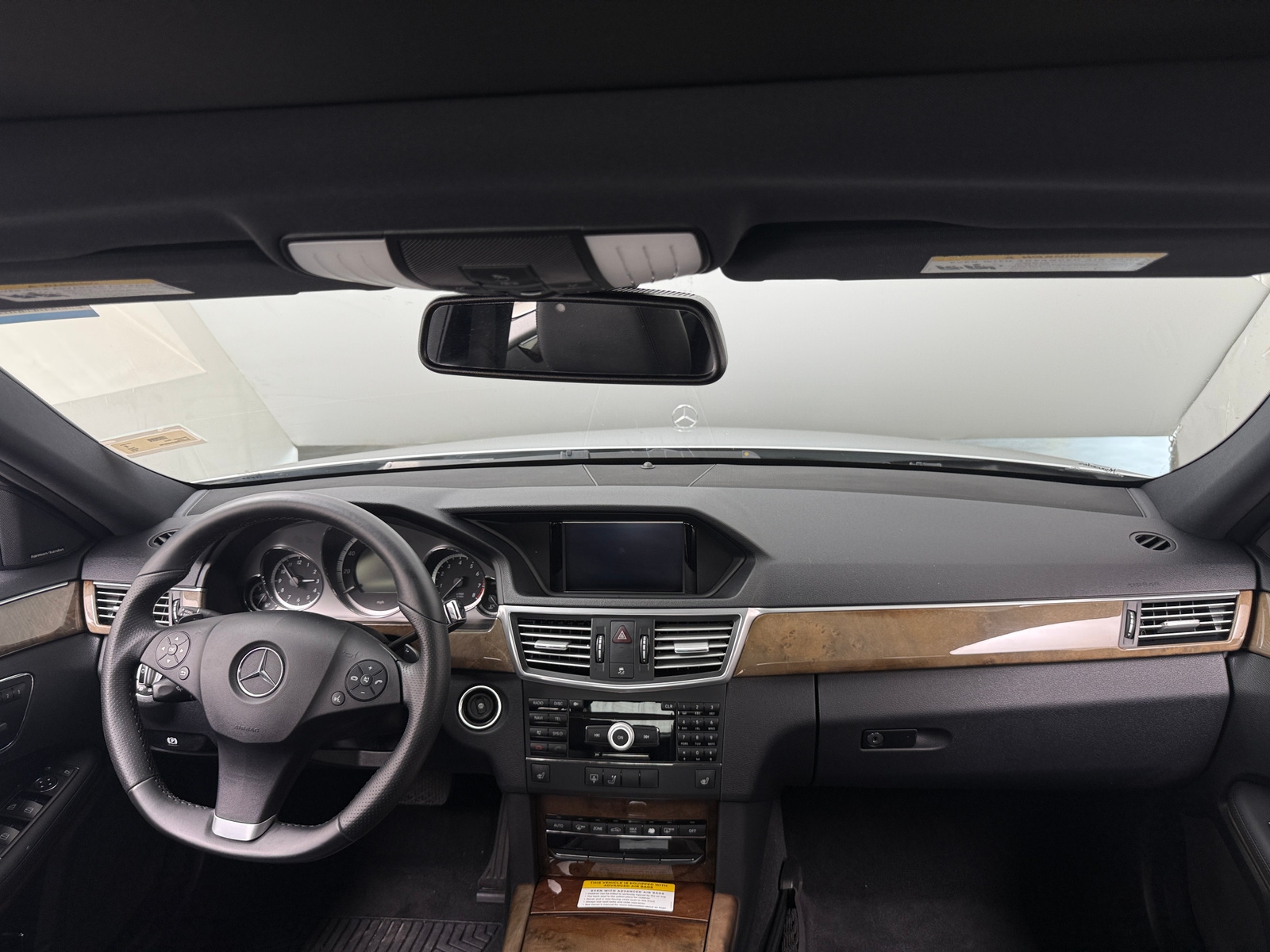 Thumbnail: 2010 Mercedes-Benz E-Class - 2