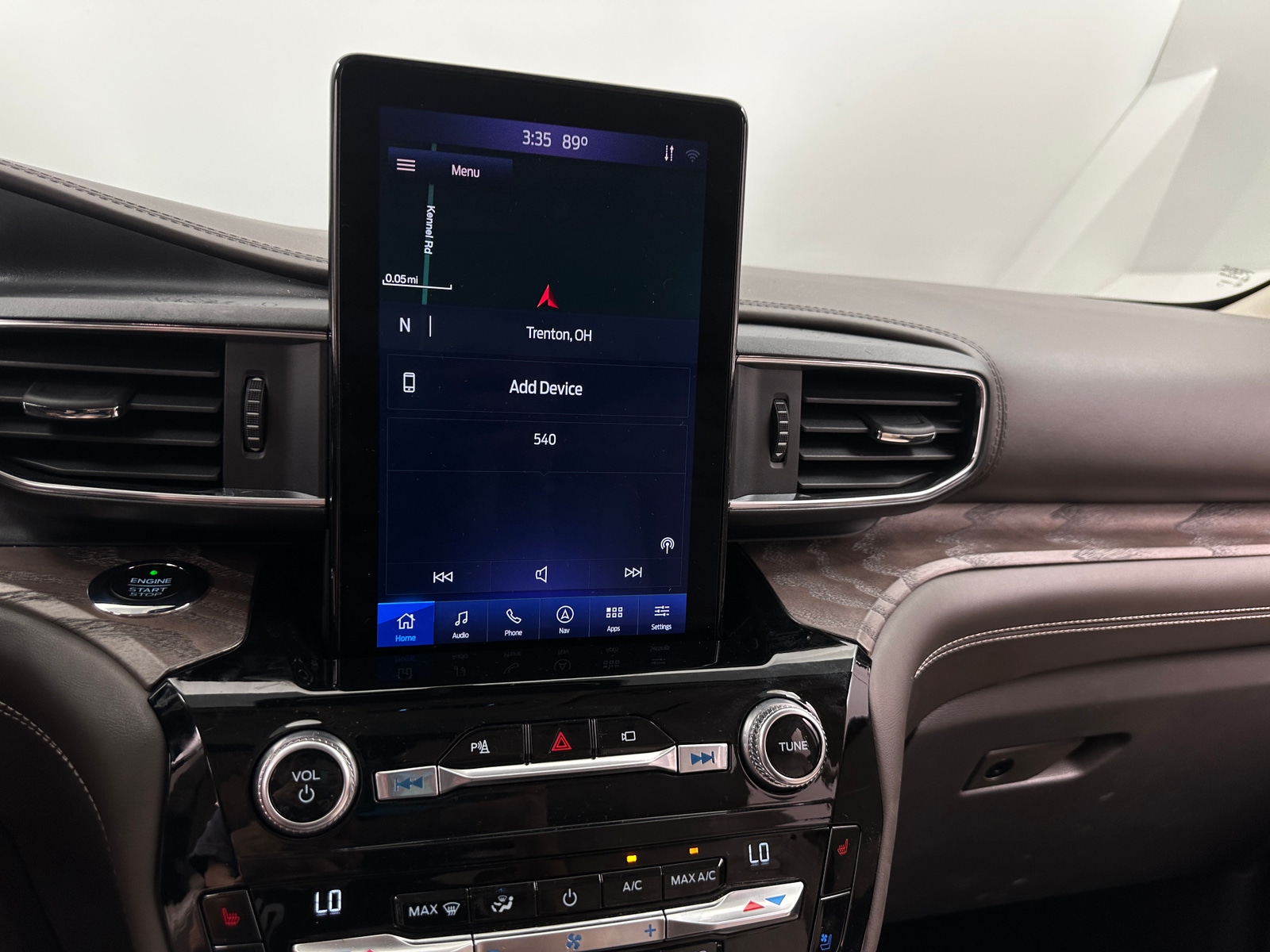 Thumbnail: 2021 Ford Explorer - 3