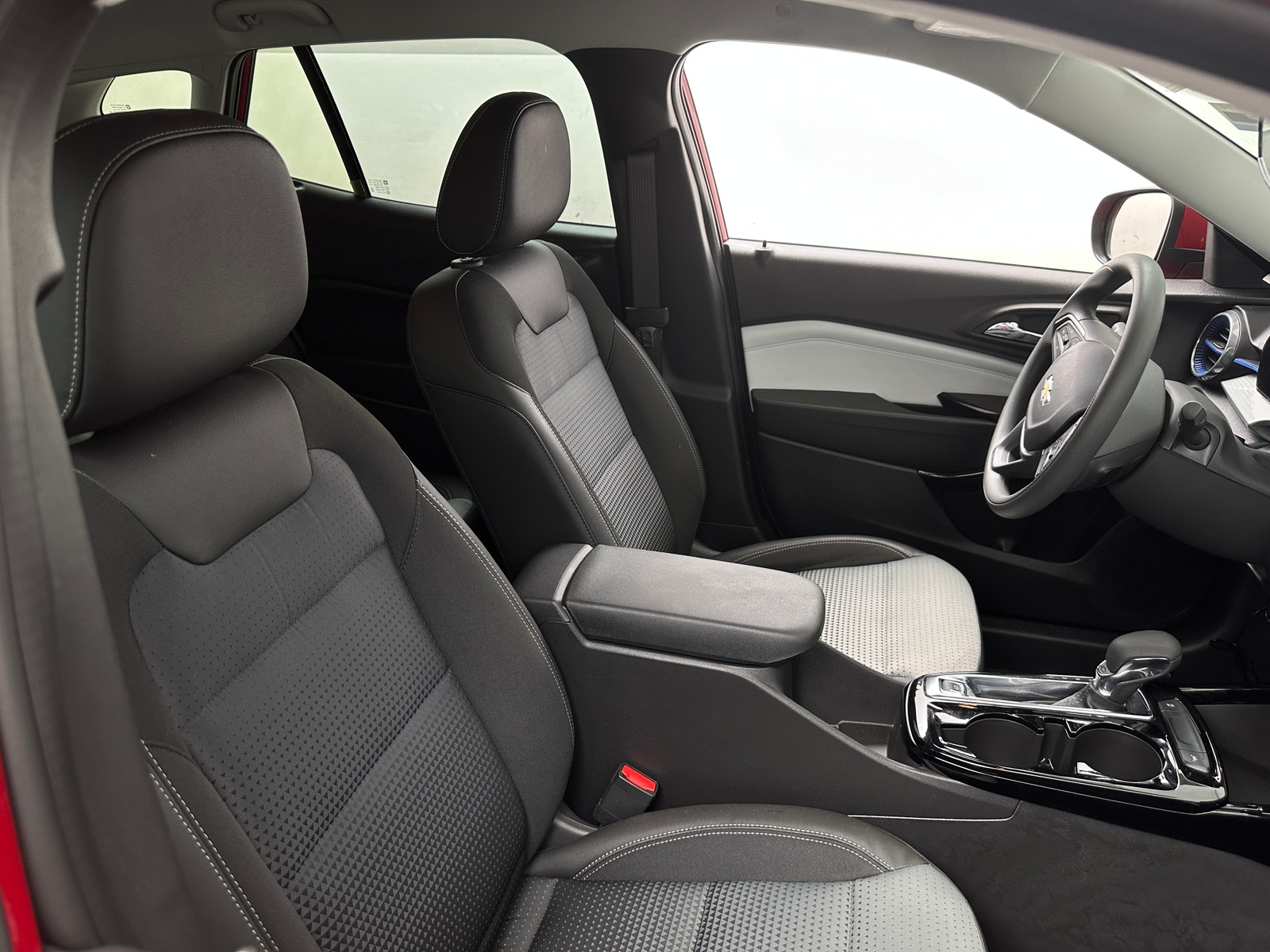 Thumbnail: 2026 Chevrolet Trax - 2