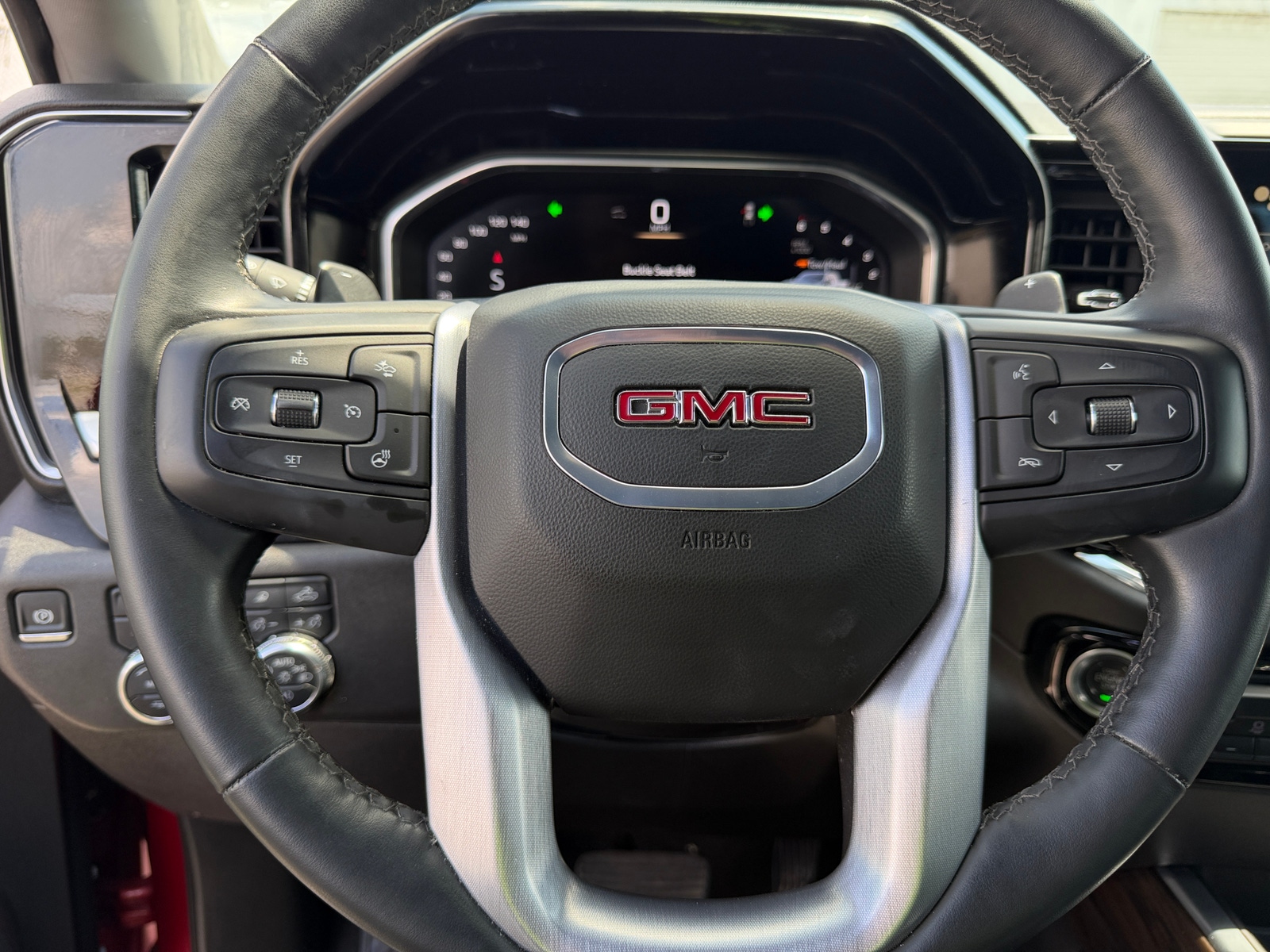 Thumbnail: 2024 GMC Sierra 1500 - 4