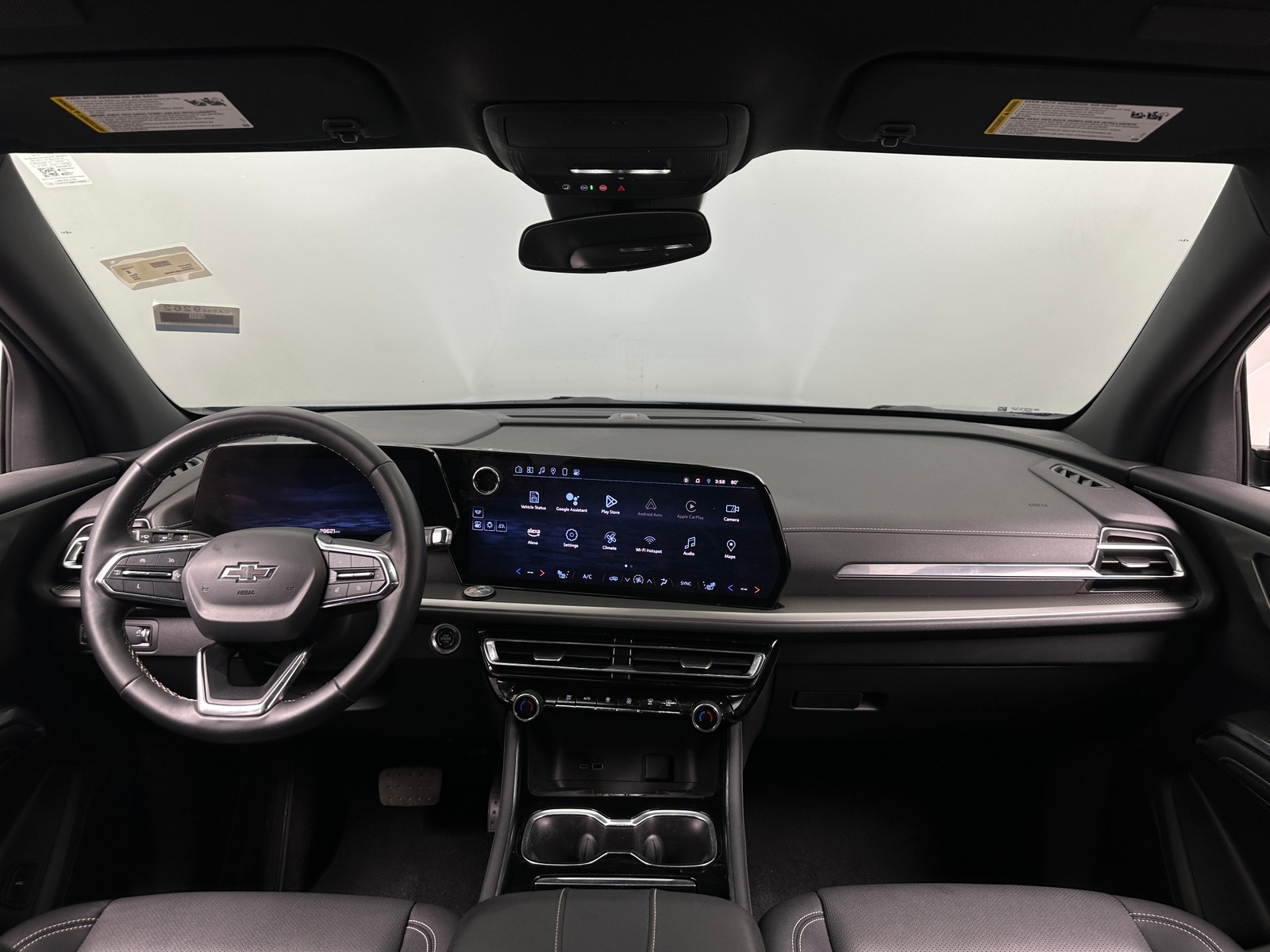 Thumbnail: 2024 Chevrolet Traverse - 3