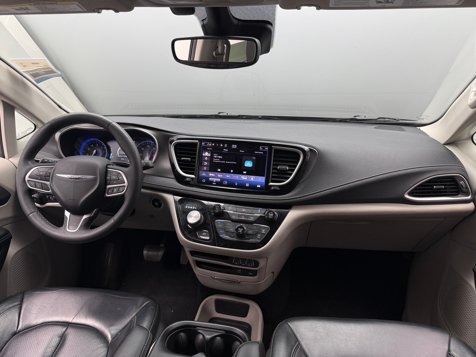Thumbnail: 2022 Chrysler Pacifica - 2