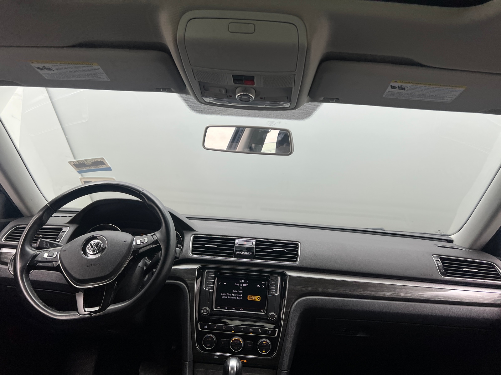 Thumbnail: 2018 Volkswagen Passat - 2