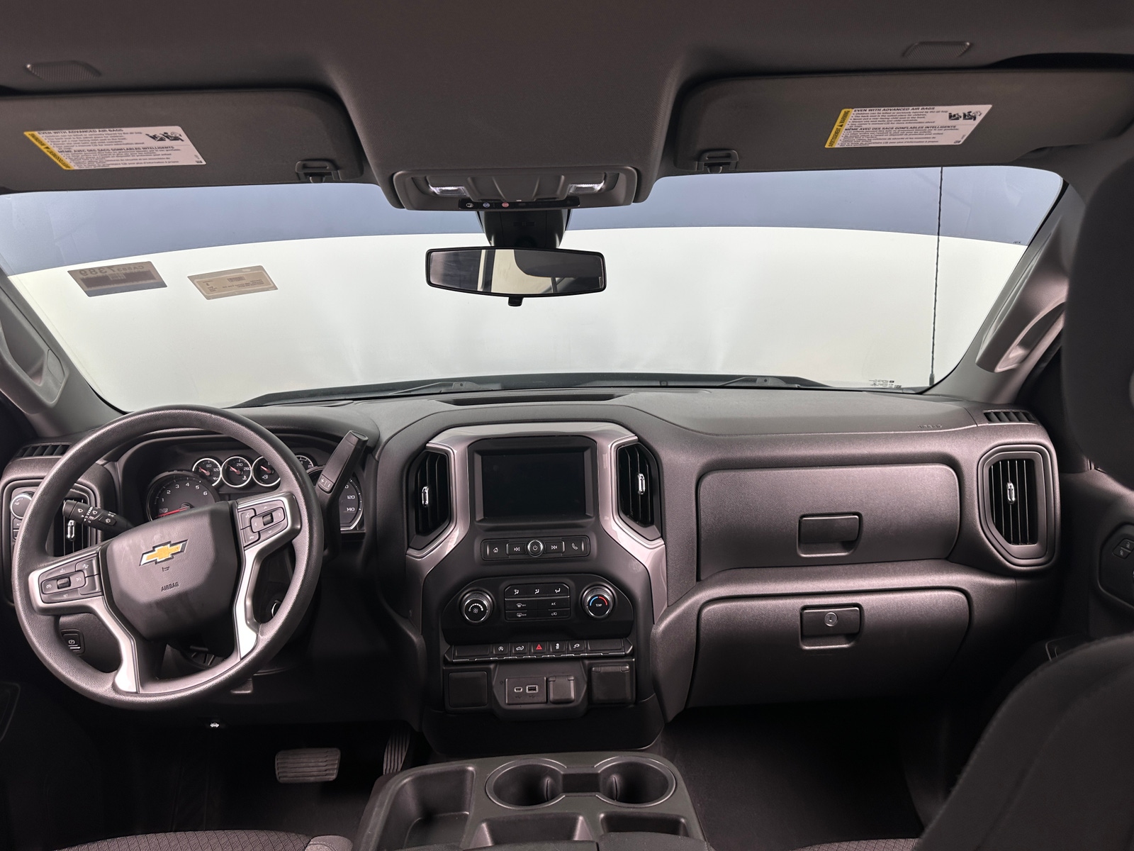Thumbnail: 2022 Chevrolet Silverado 1500 - 3
