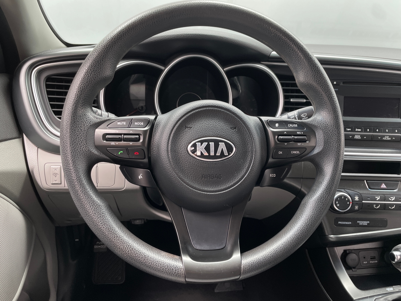 Thumbnail: 2015 Kia Optima - 5