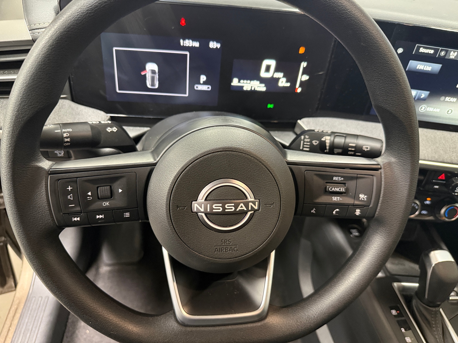 Thumbnail: 2025 Nissan Kicks - 5