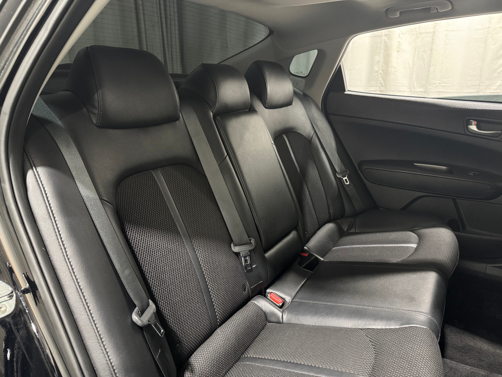 Thumbnail: 2019 Kia Optima - 5