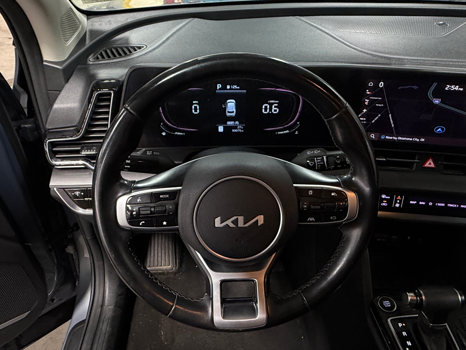 Thumbnail: 2023 Kia Sportage - 4