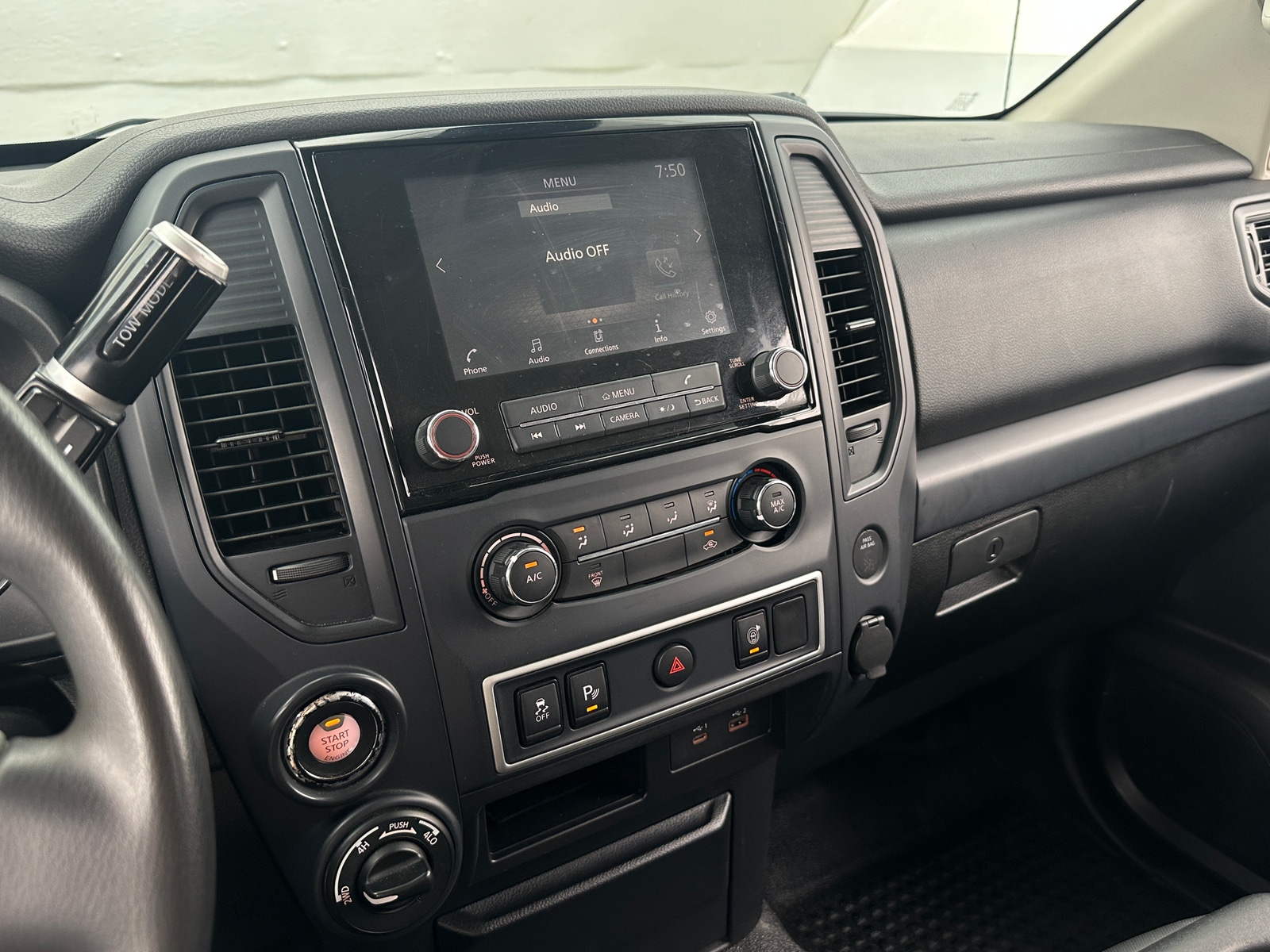 Thumbnail: 2021 Nissan Titan - 4