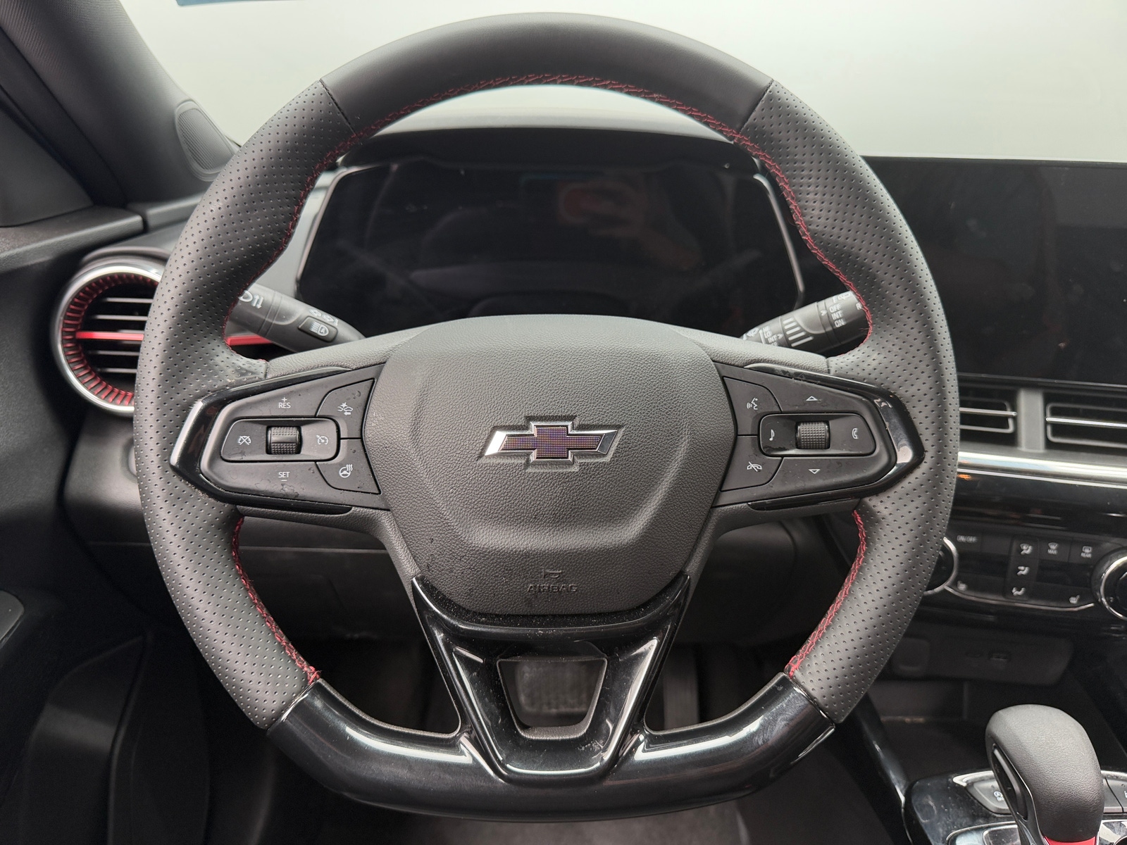 Thumbnail: 2025 Chevrolet Trax - 5