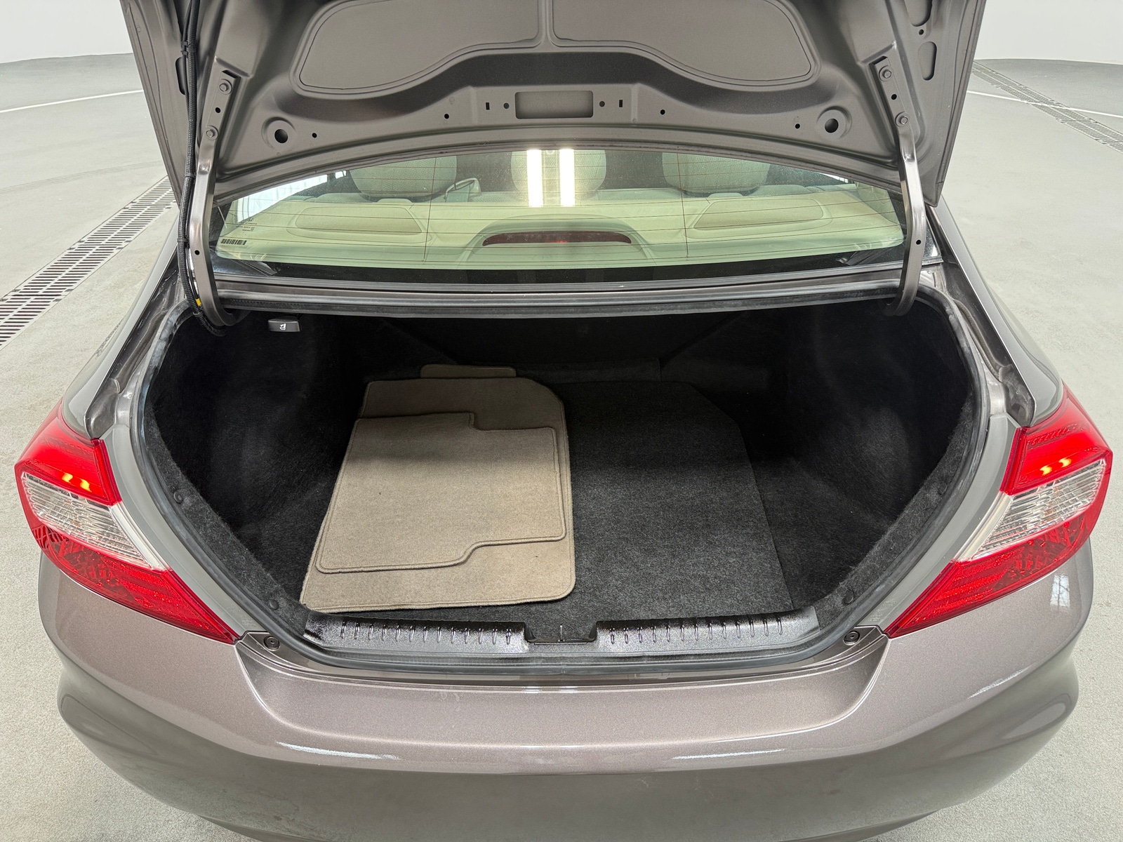 Thumbnail: 2012 Honda Civic - 7