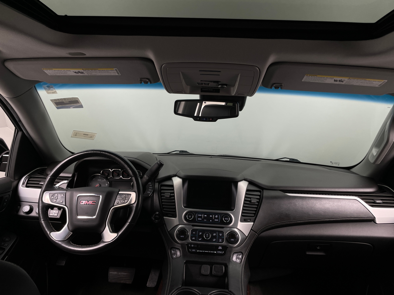 Thumbnail: 2018 GMC Yukon - 2