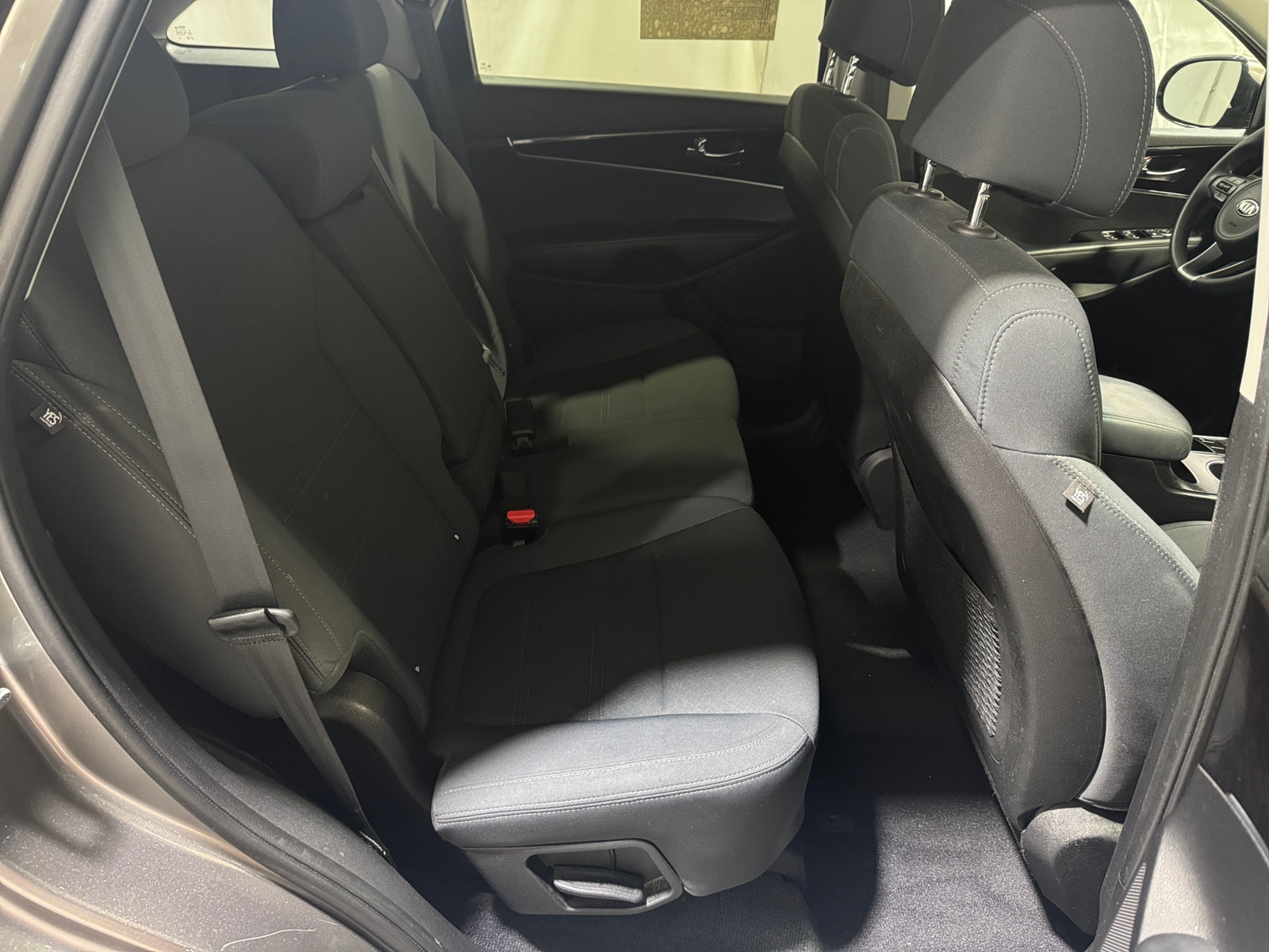 Thumbnail: 2017 Kia Sorento - 5