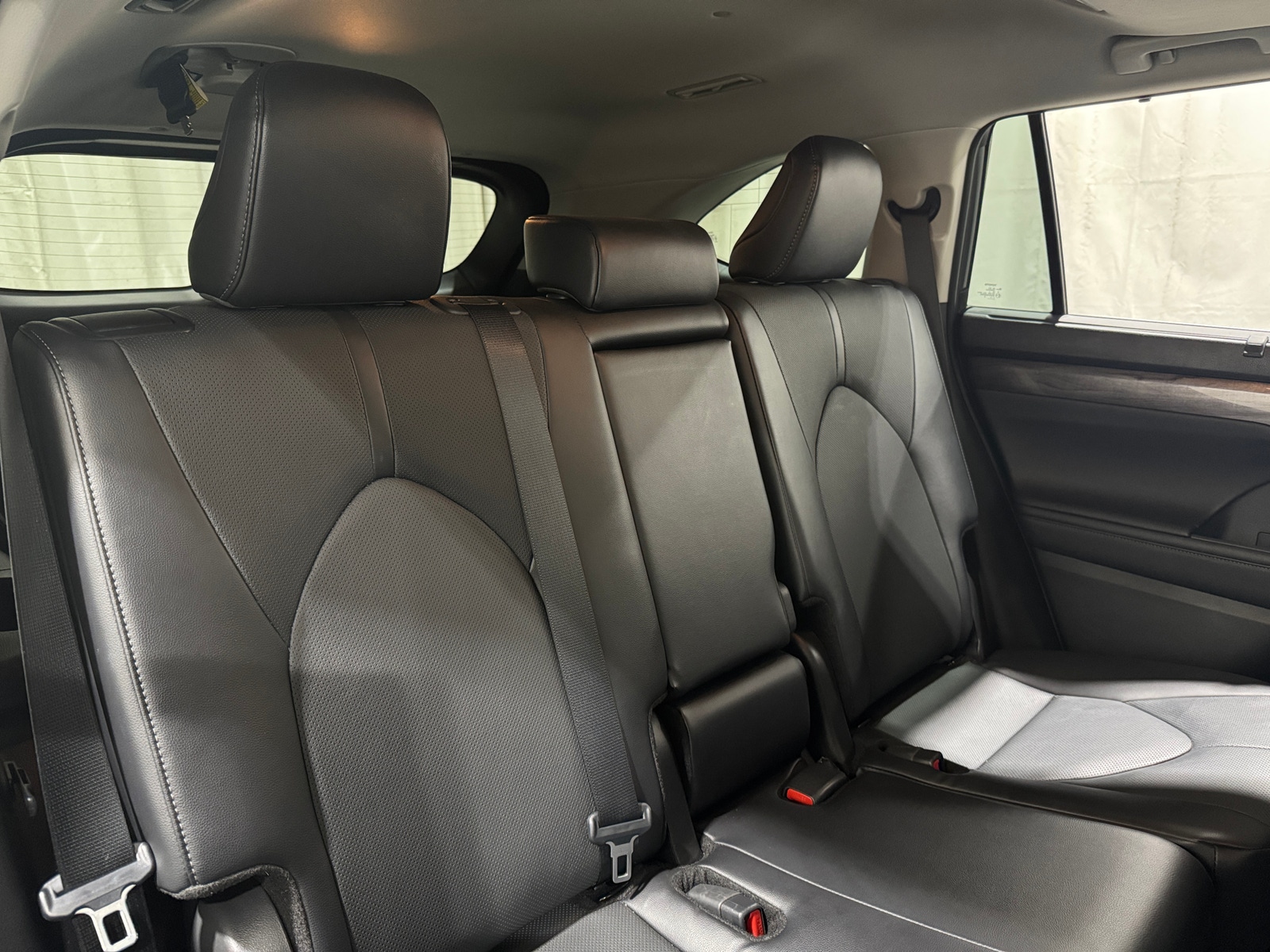 Thumbnail: 2024 Toyota Highlander - 5