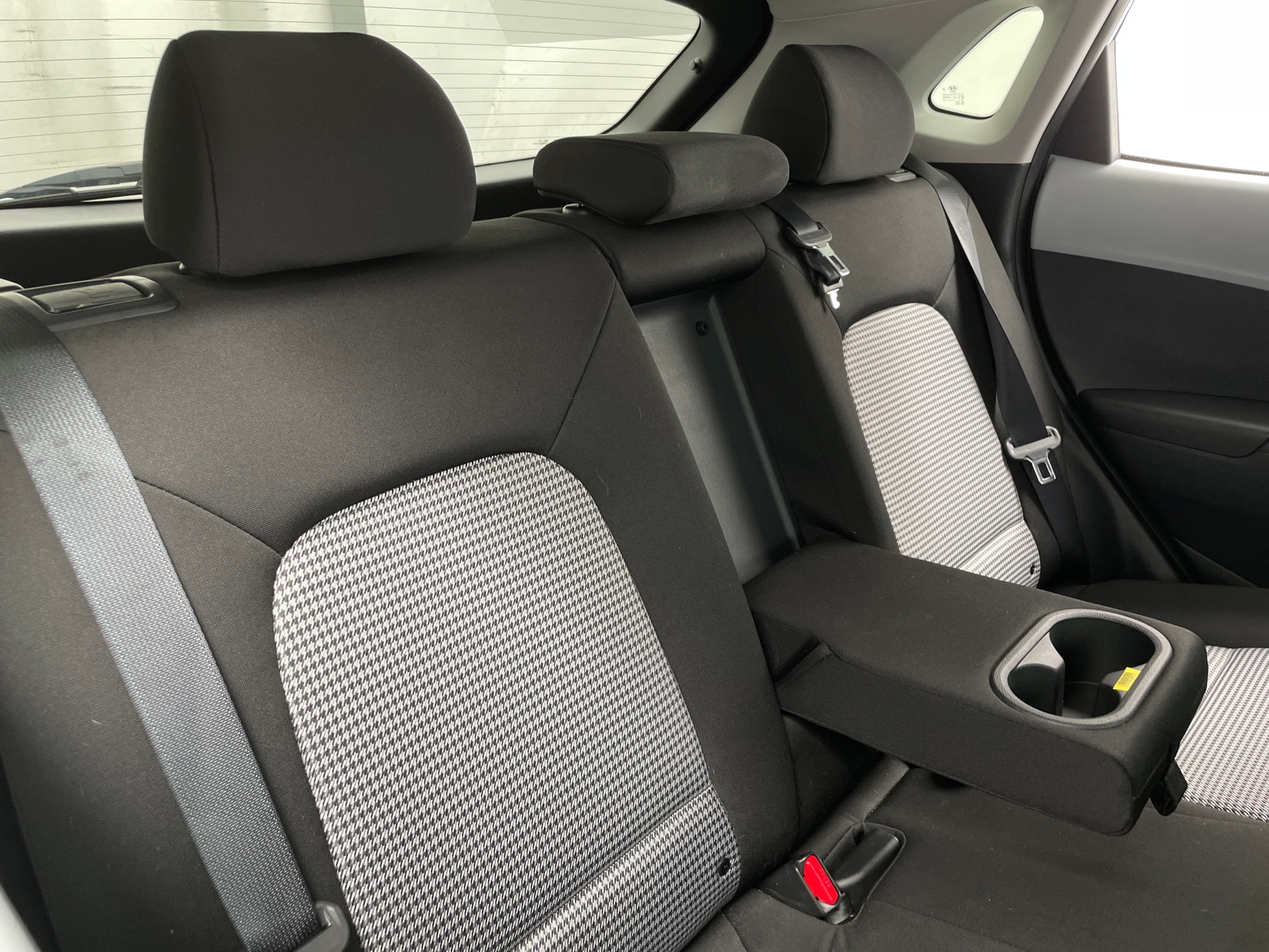 Thumbnail: 2021 Hyundai Kona - 6