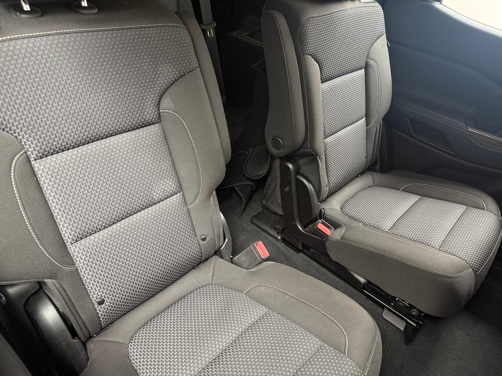 Thumbnail: 2023 GMC Acadia - 6
