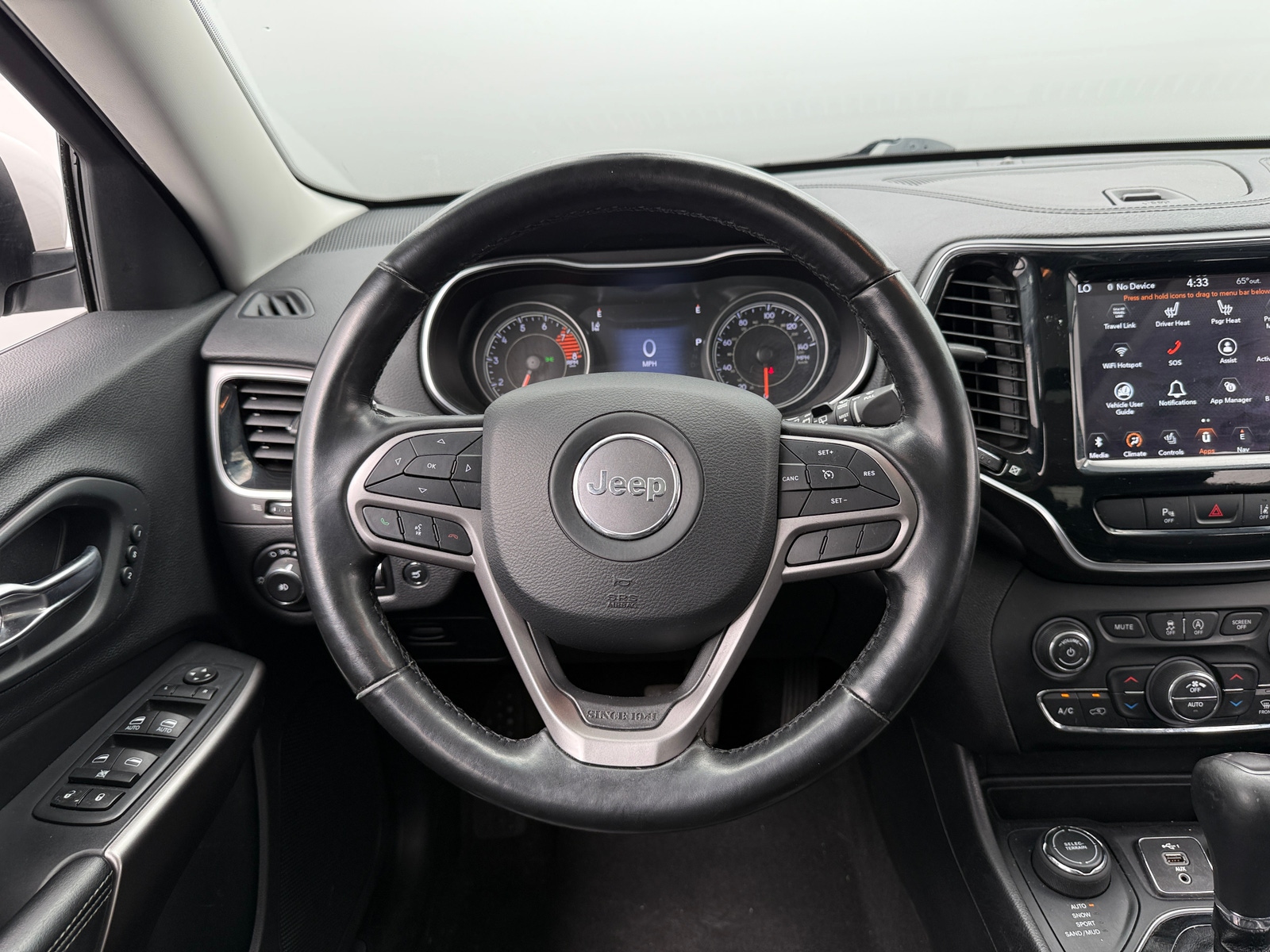 Thumbnail: 2020 Jeep Cherokee - 4
