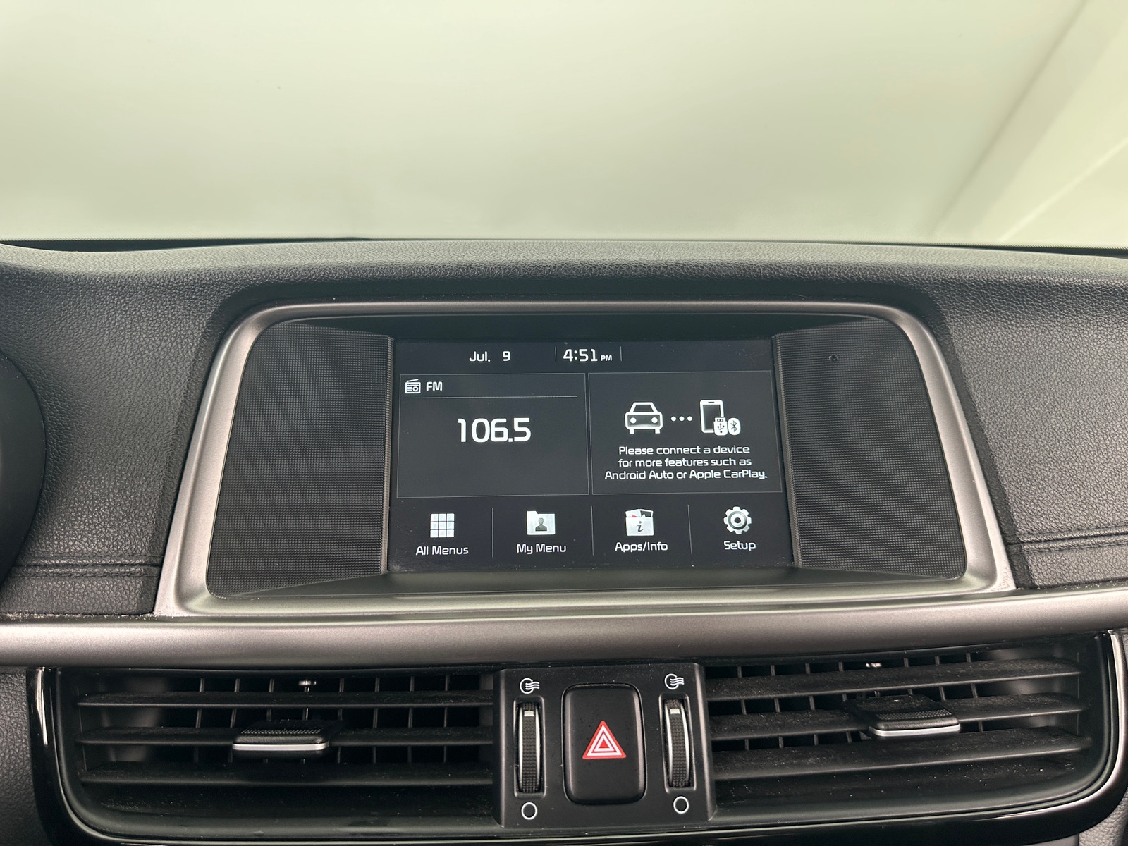 Thumbnail: 2018 Kia Optima - 4