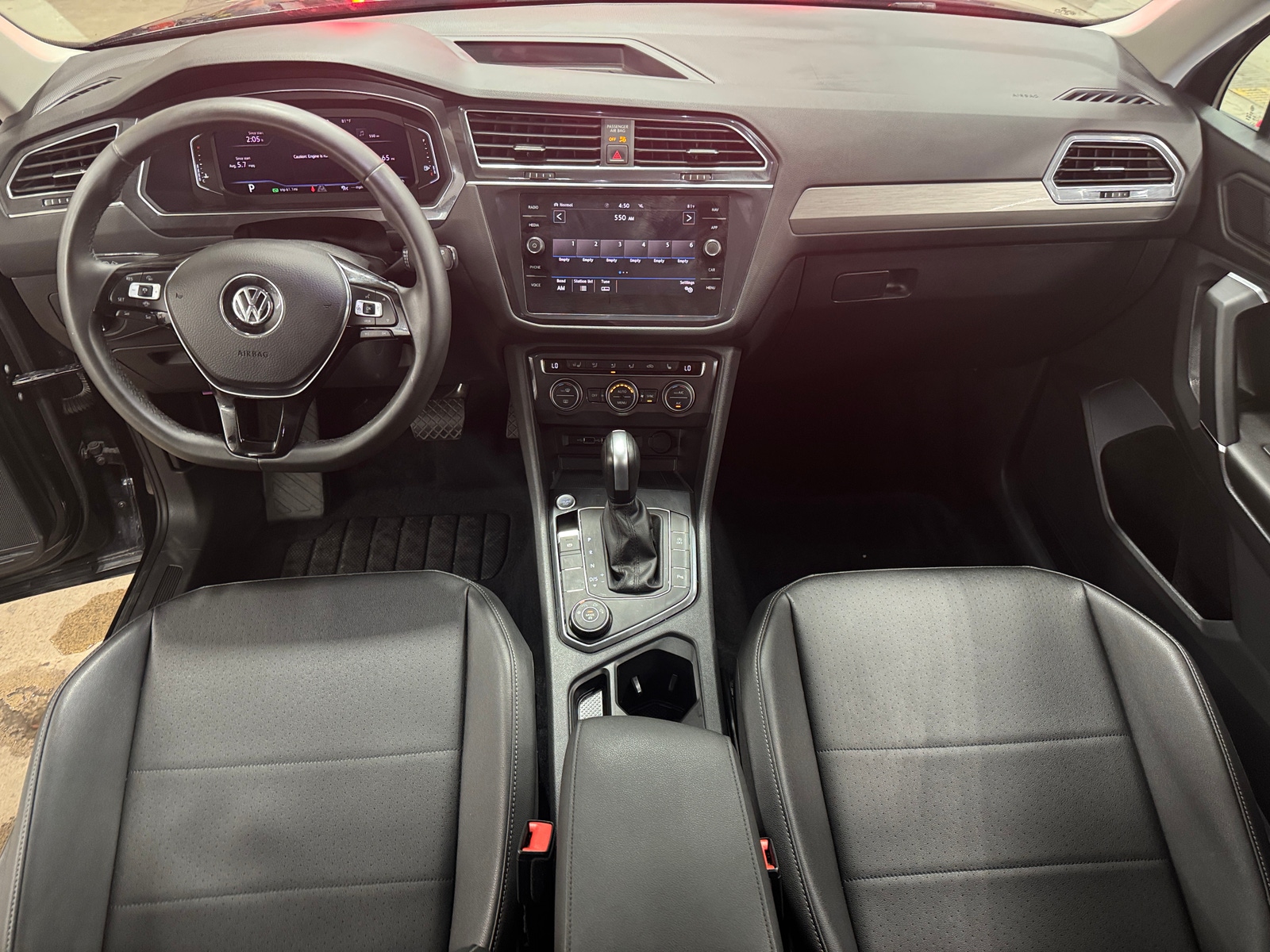 Thumbnail: 2020 Volkswagen Tiguan - 2