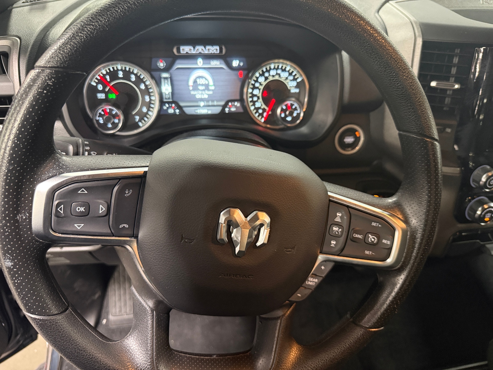 Thumbnail: 2025 RAM 1500 - 5