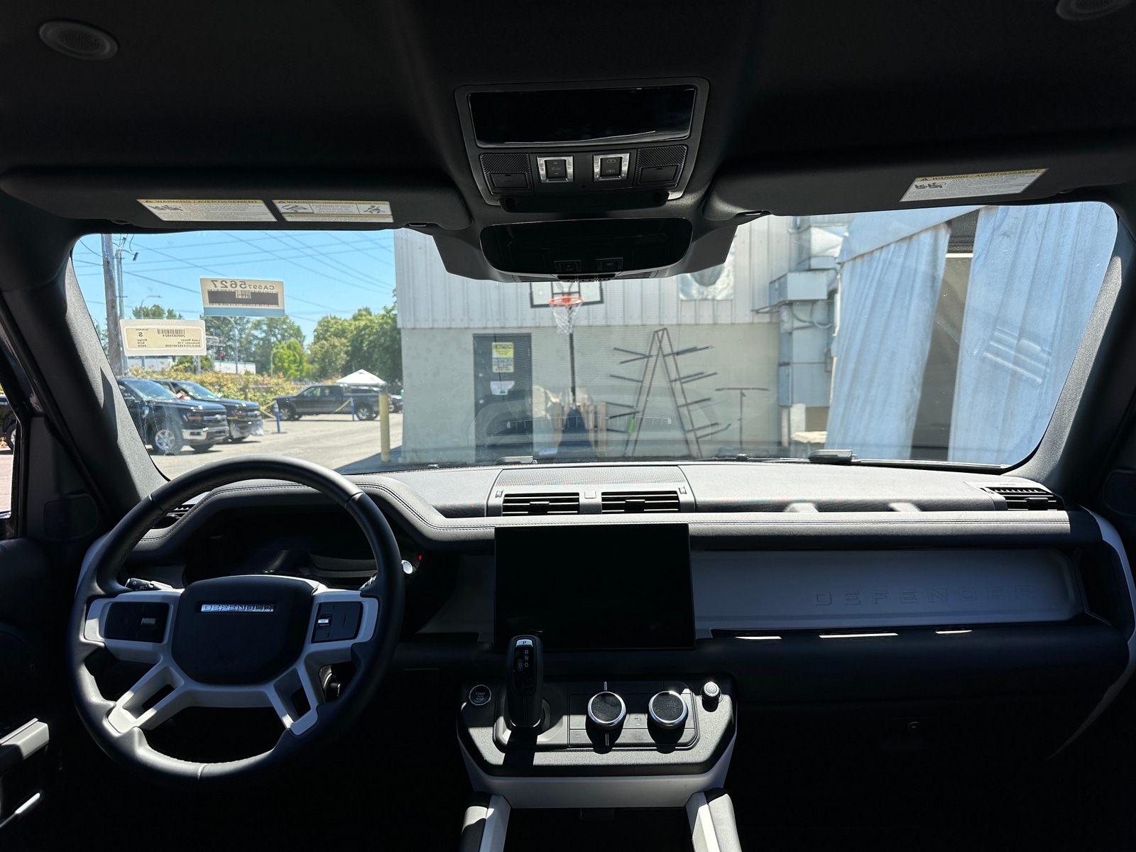 Thumbnail: 2025 Land Rover Defender - 2
