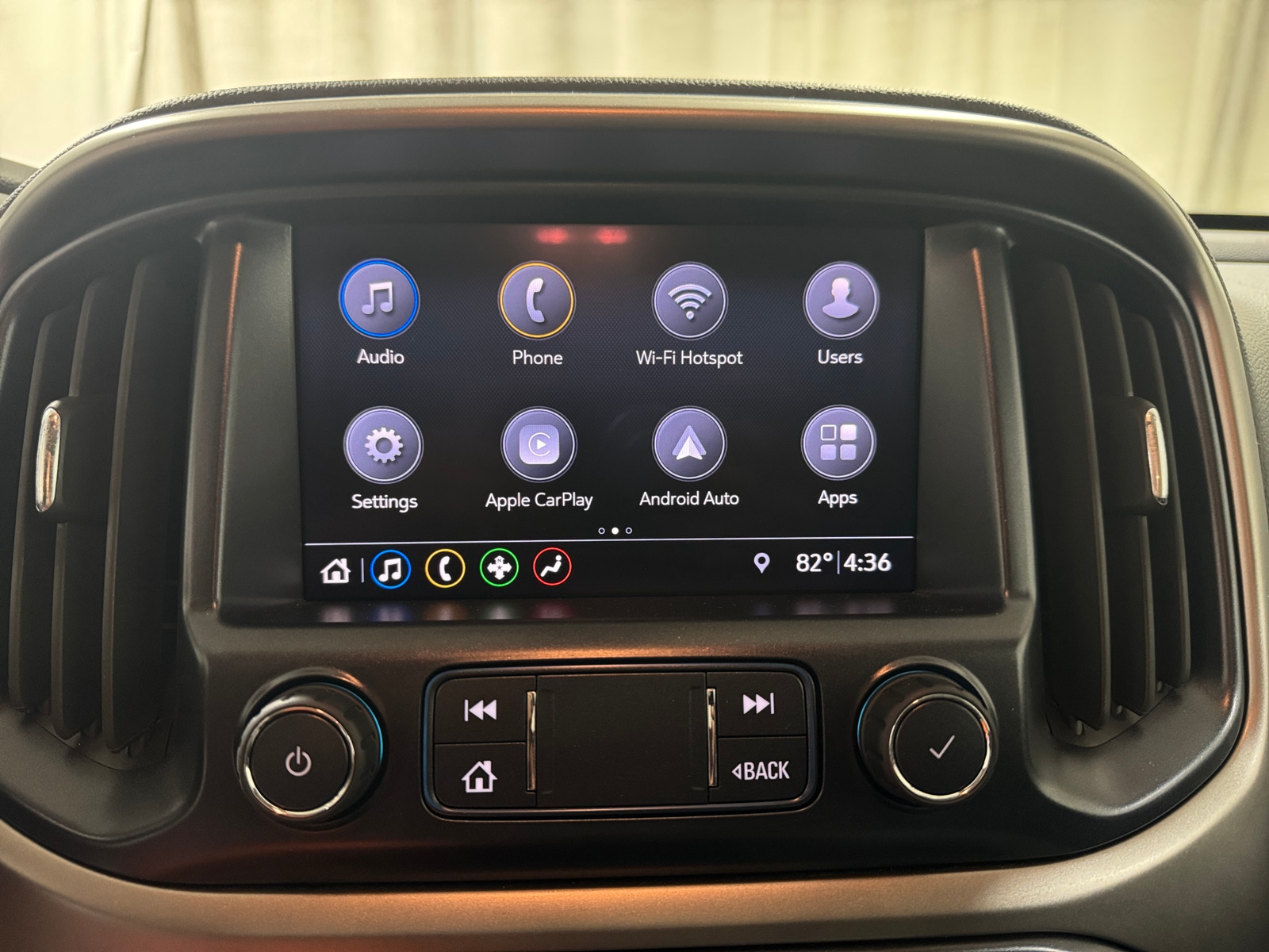 Thumbnail: 2019 Chevrolet Colorado - 4