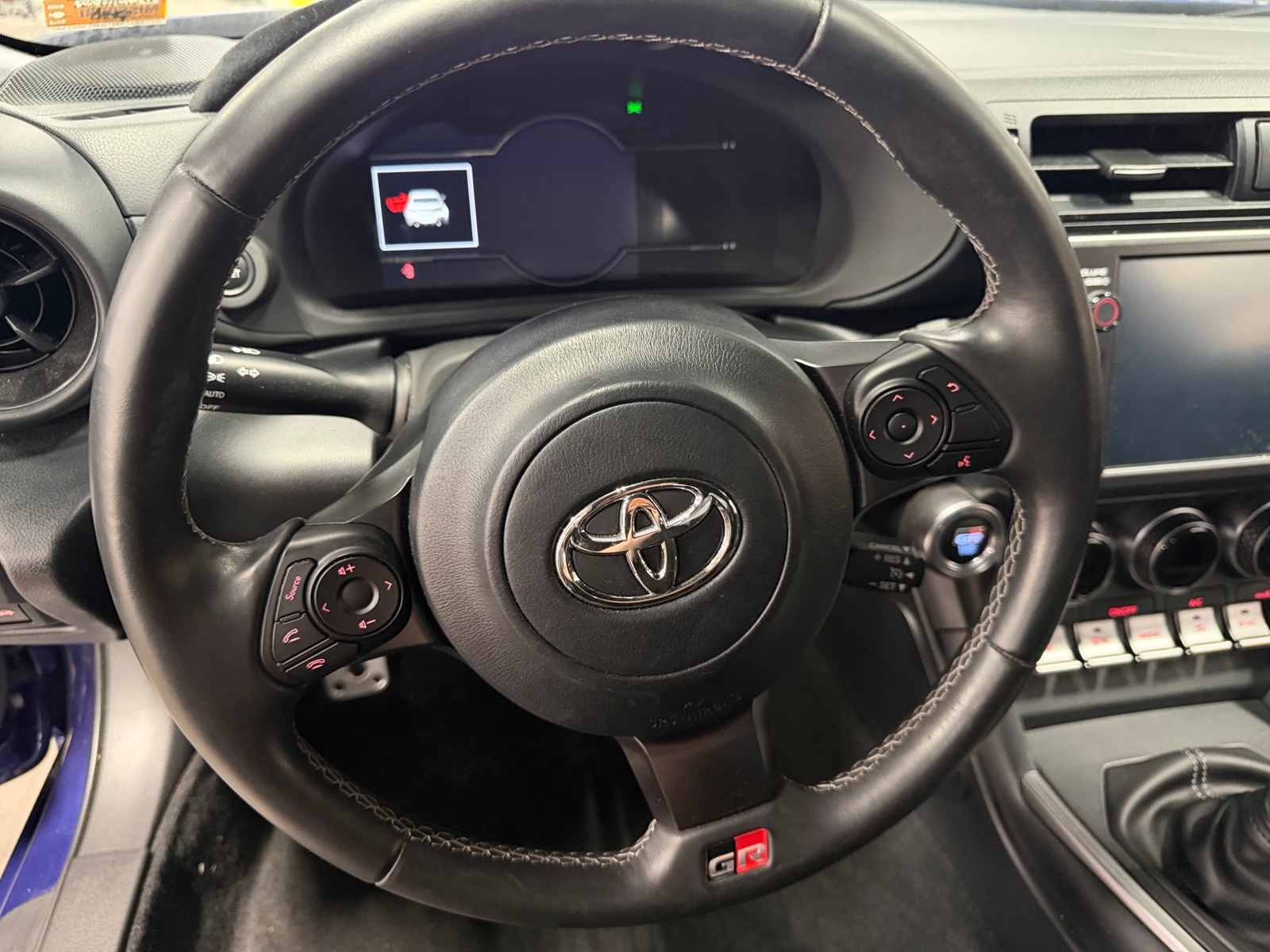 Thumbnail: 2023 Toyota GR86 - 3