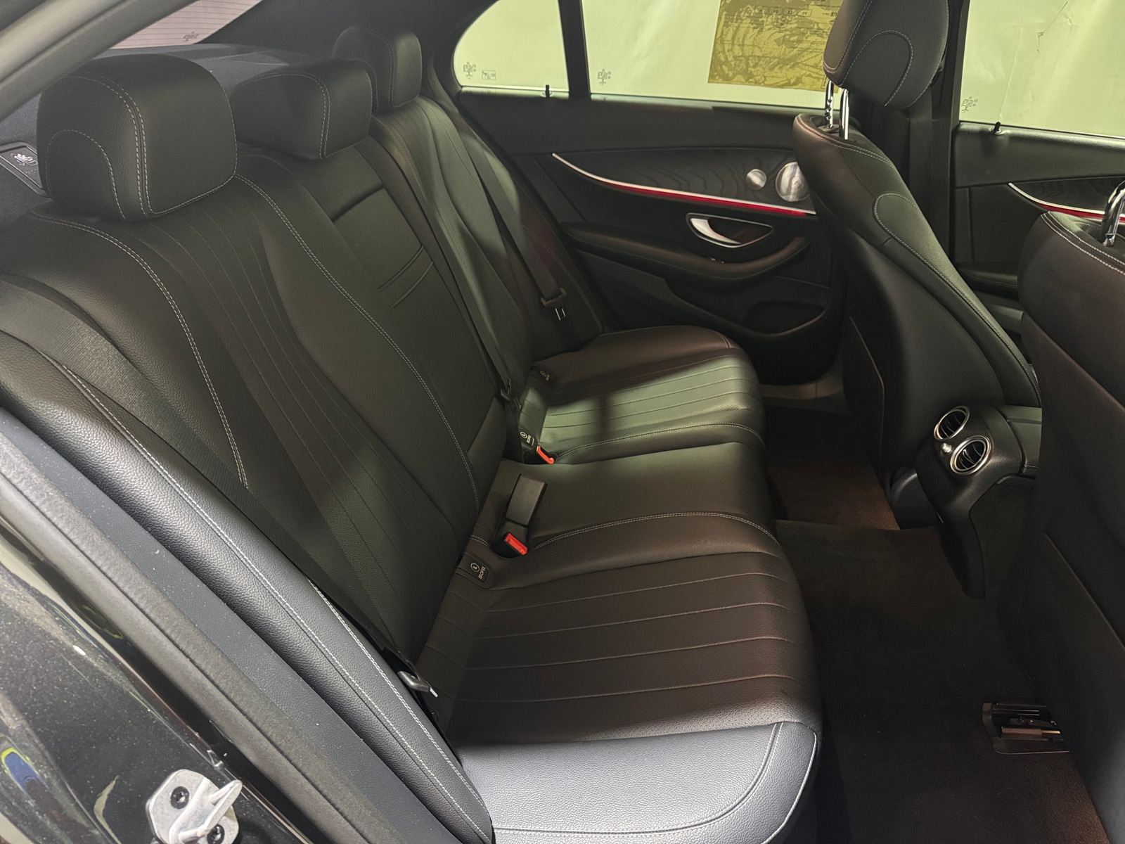 Thumbnail: 2021 Mercedes-Benz E-Class - 5