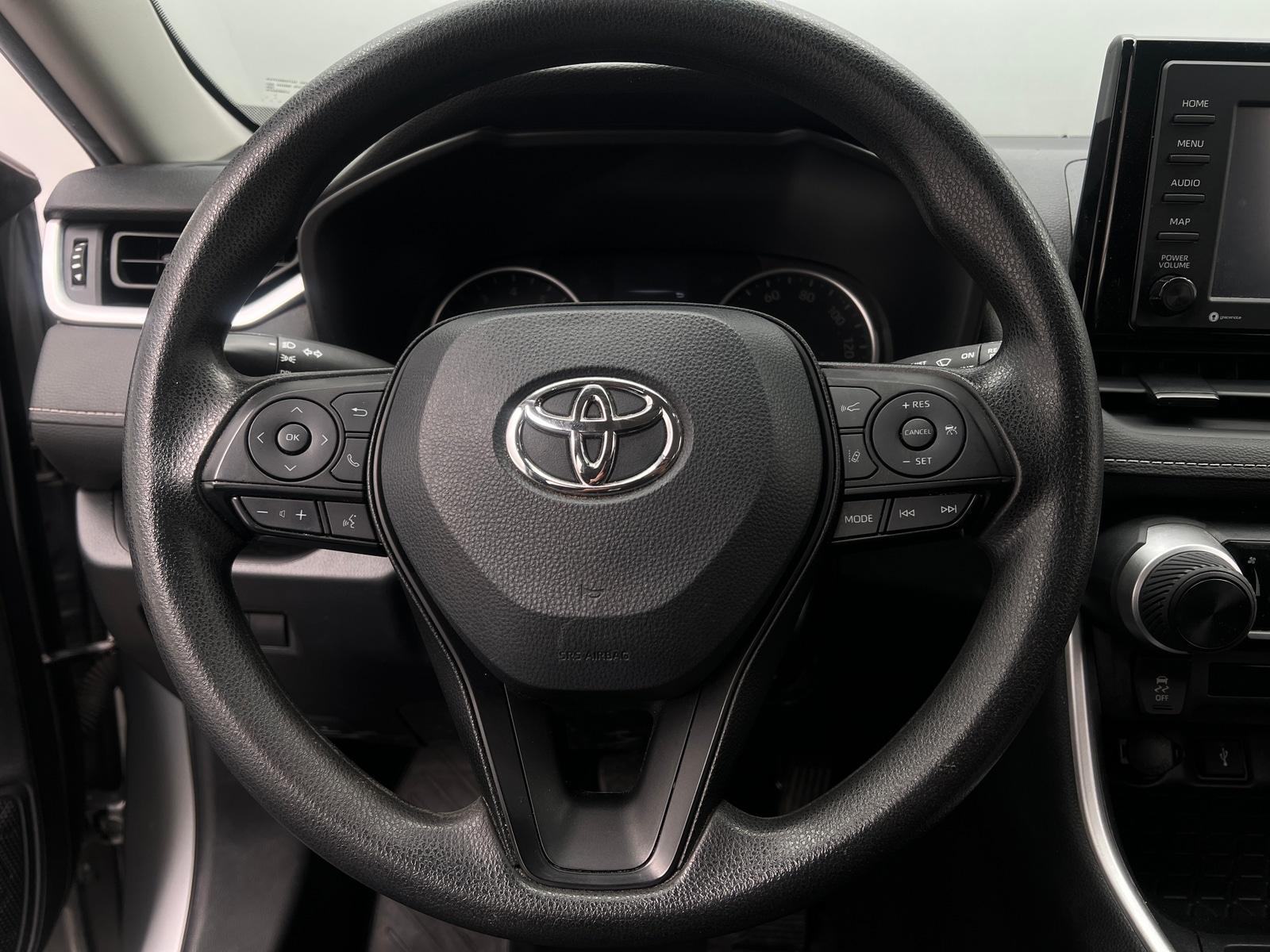 Thumbnail: 2022 Toyota RAV4 - 5