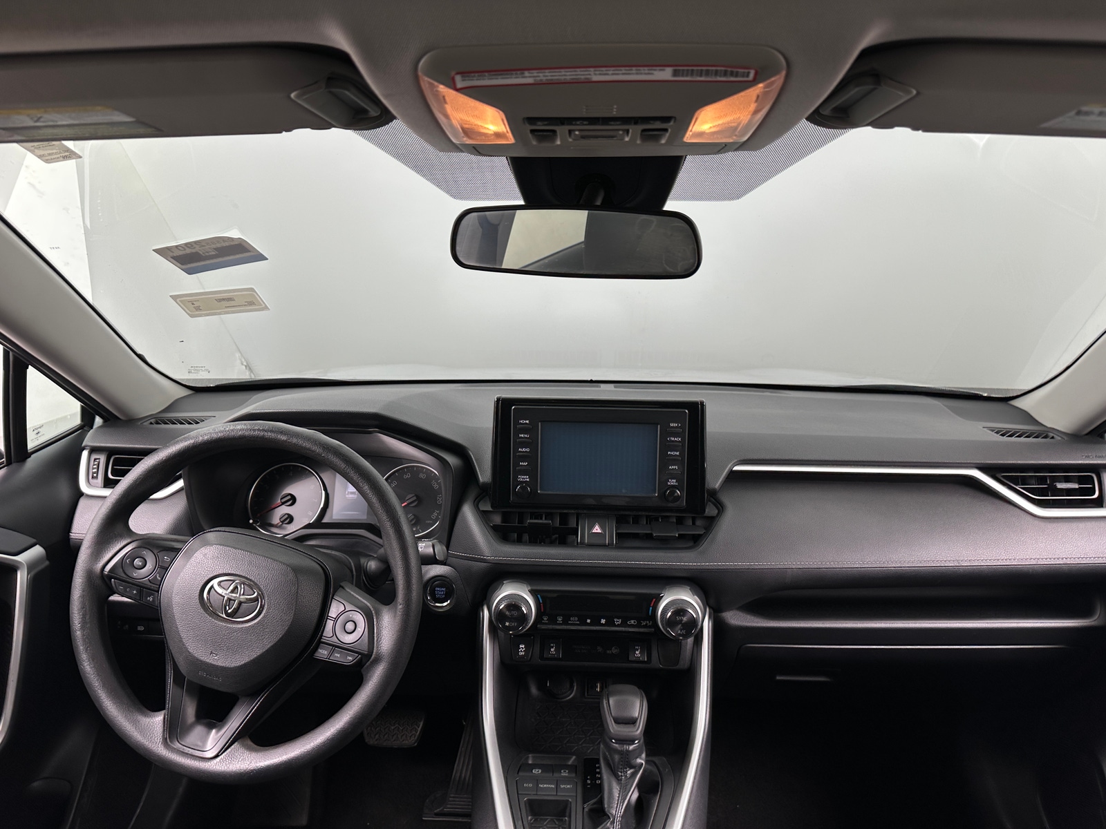 Thumbnail: 2019 Toyota RAV4 - 3
