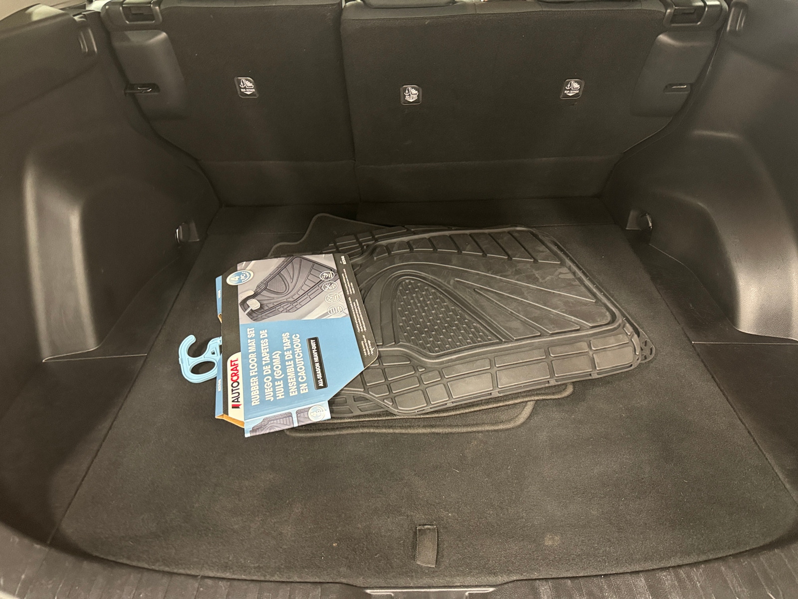 Thumbnail: 2019 Toyota RAV4 - 7