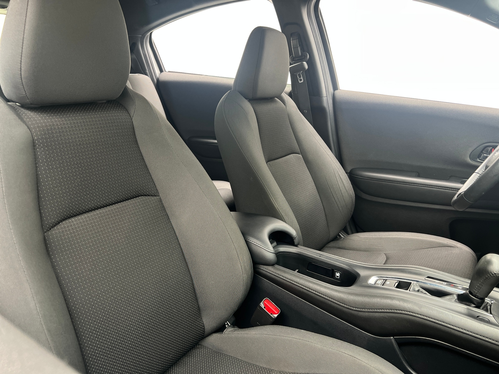 Thumbnail: 2019 Honda HR-V - 2