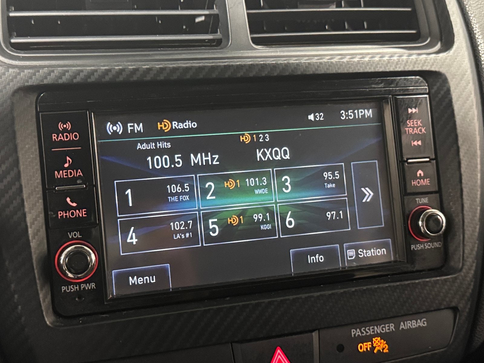 Thumbnail: 2021 Mitsubishi Outlander Sport - 4