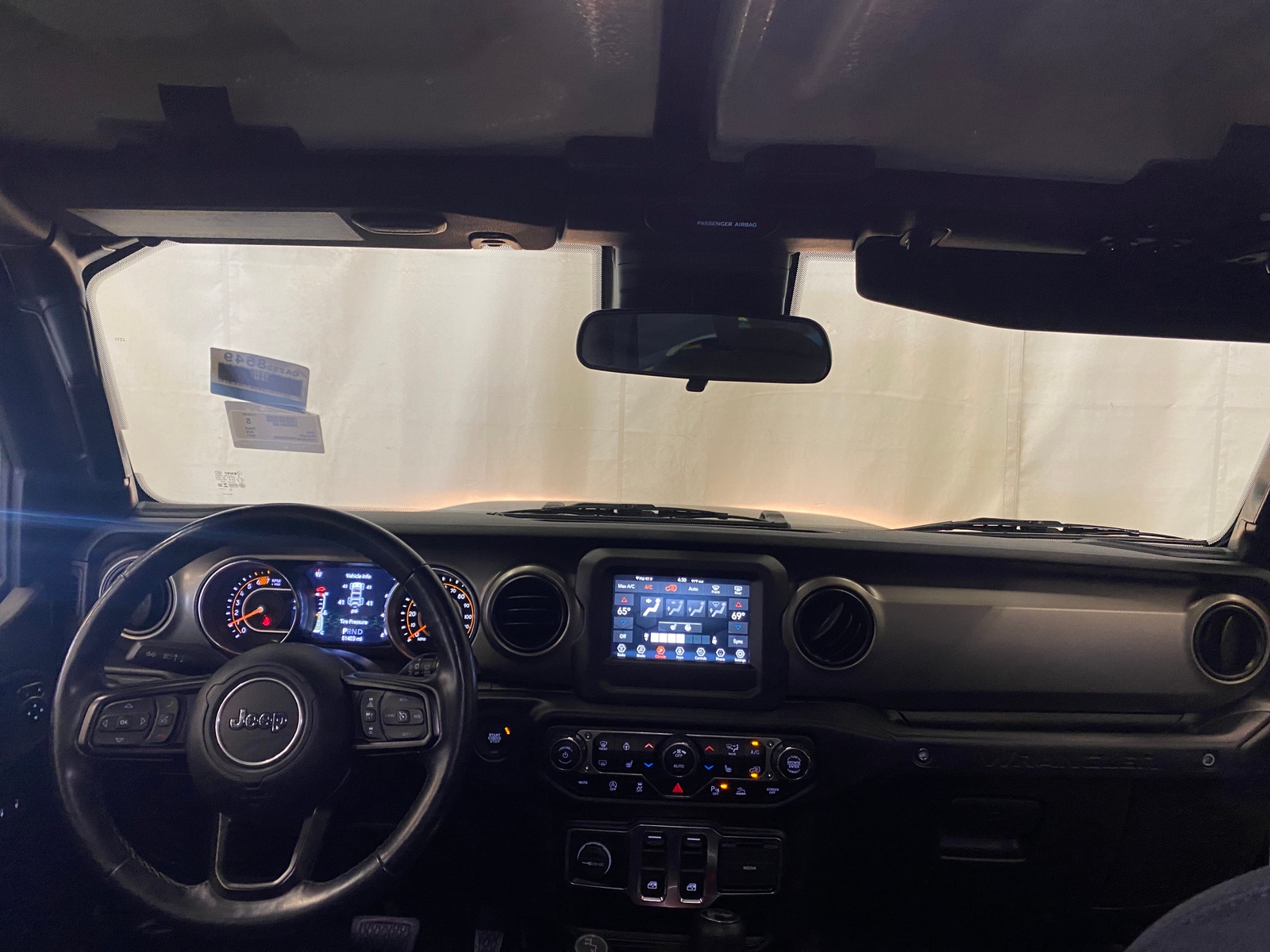 Thumbnail: 2021 Jeep Wrangler - 3