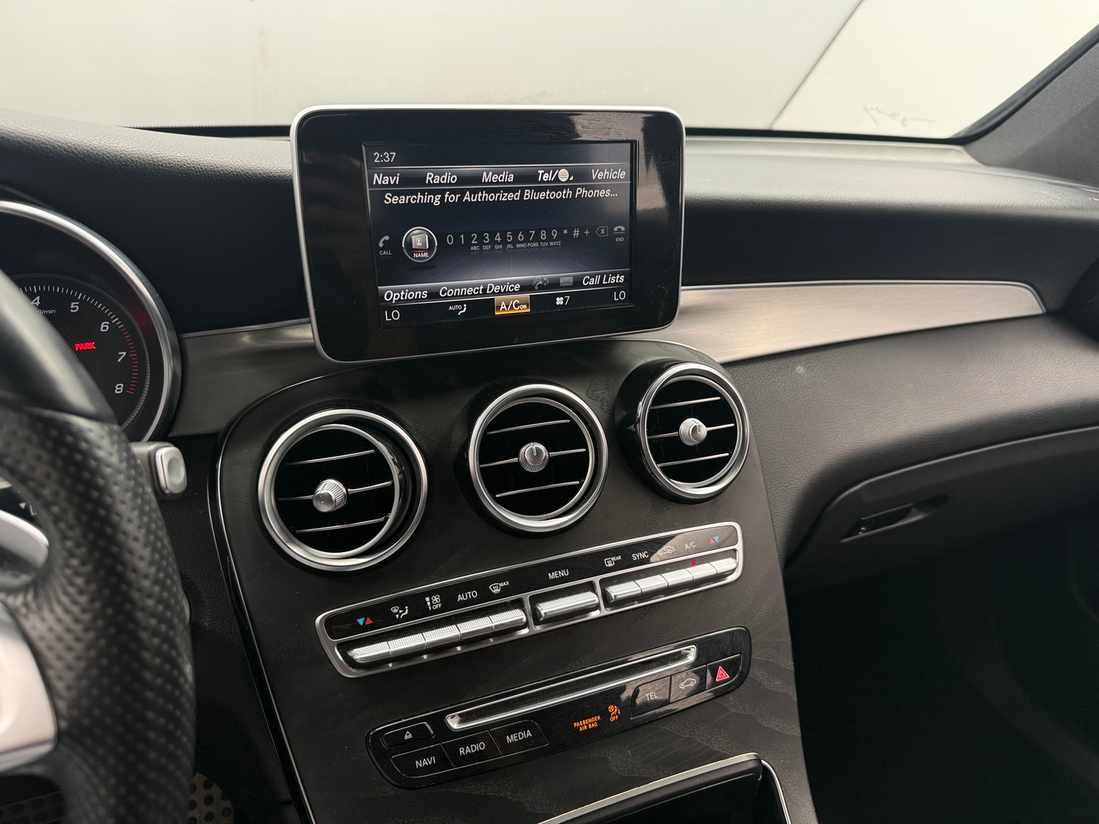 Thumbnail: 2019 Mercedes-Benz GLC - 3