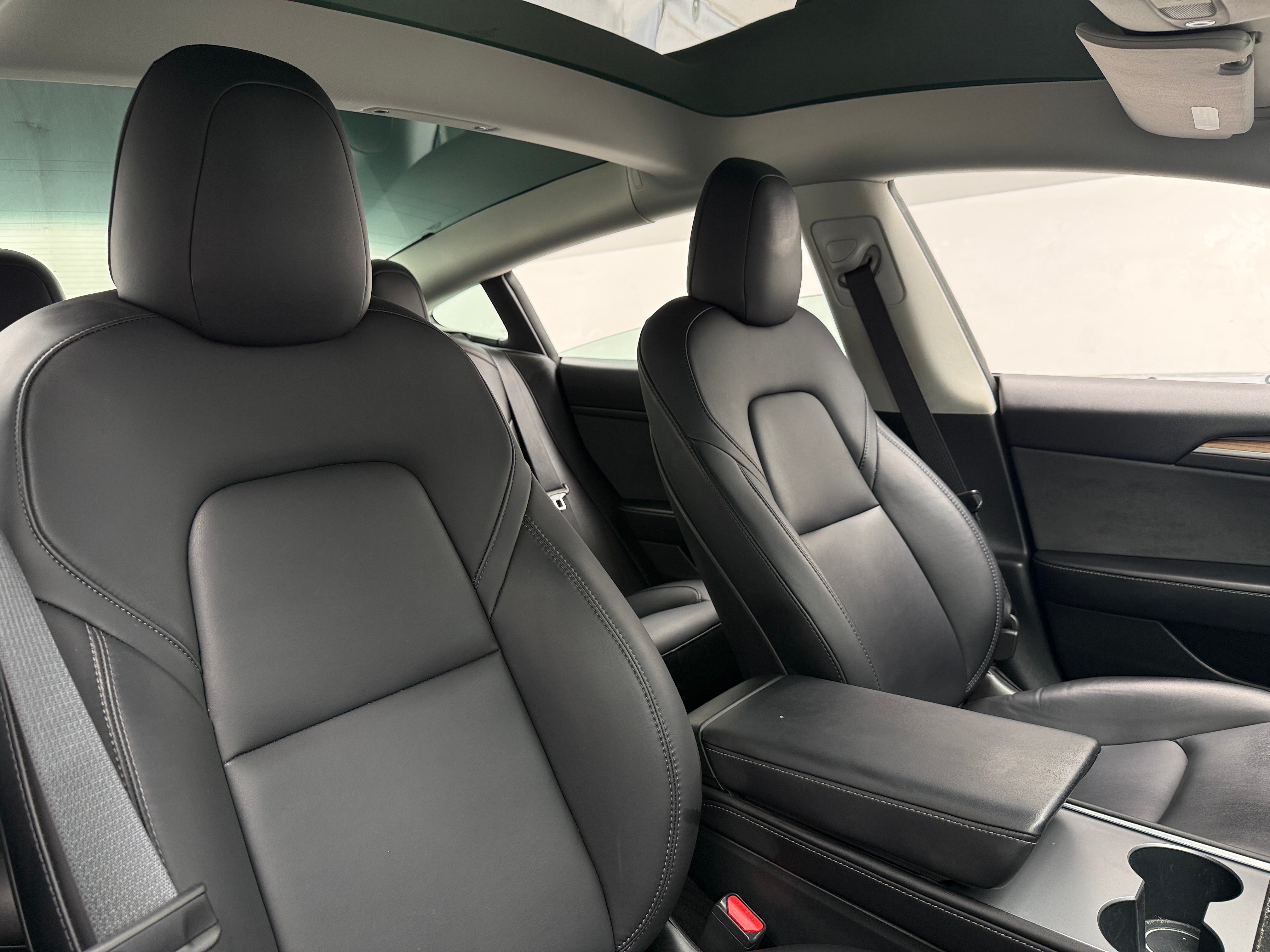Used 2022 Tesla Model 3 Long Range with VIN 5YJ3E1EB0NF362210 for sale in Oak Creek, WI