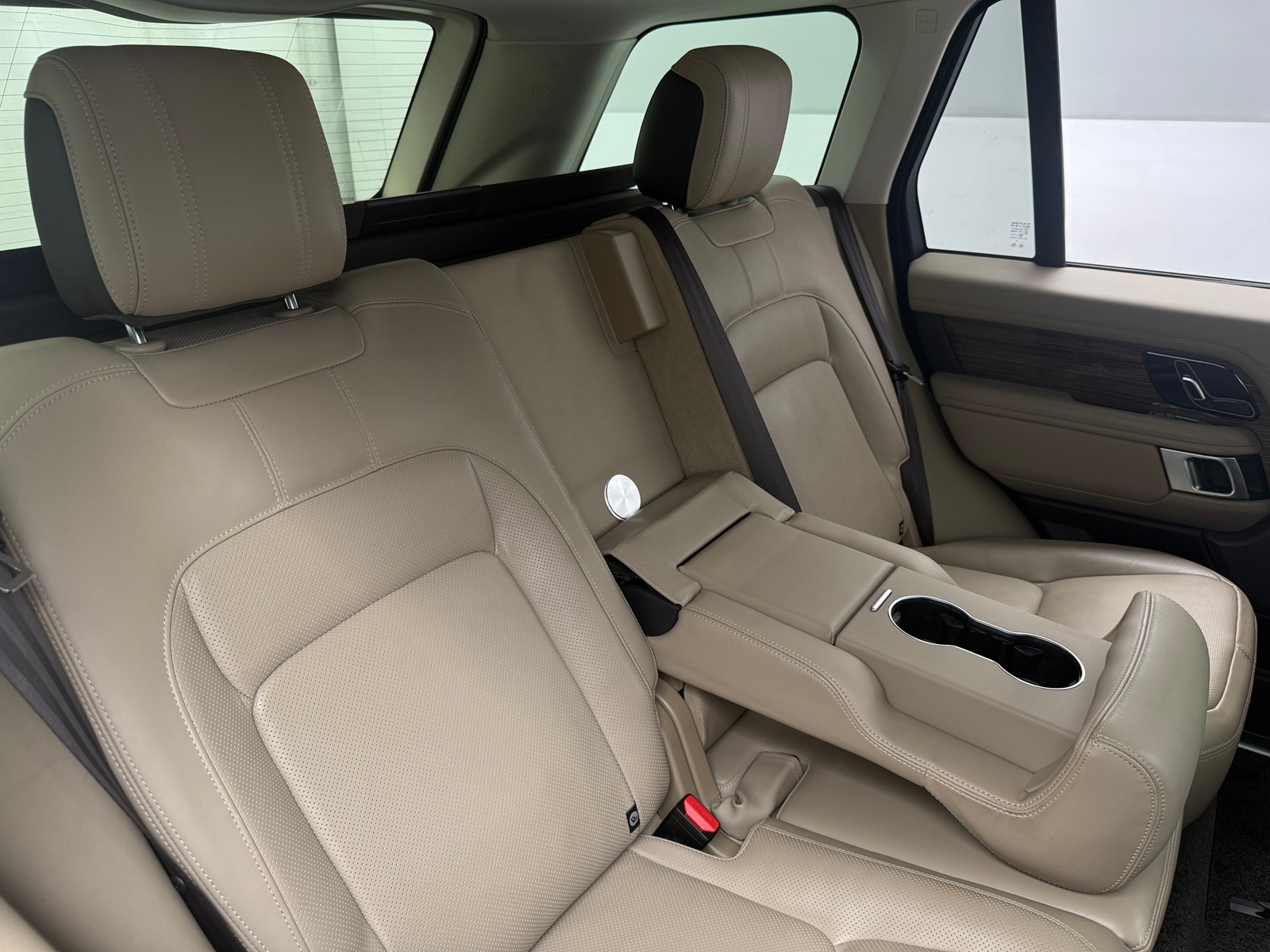 Thumbnail: 2019 Land Rover Range Rover - 5