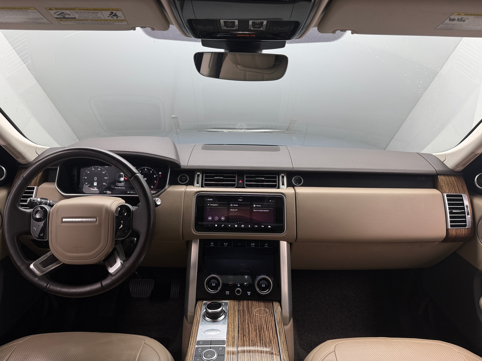 Thumbnail: 2019 Land Rover Range Rover - 2