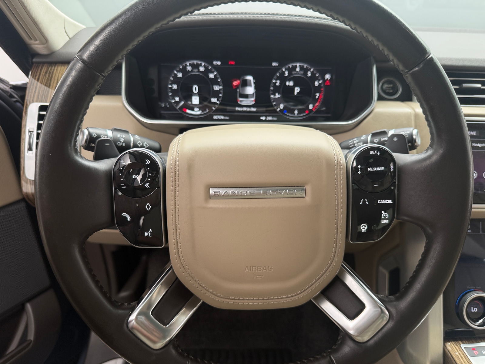 Thumbnail: 2019 Land Rover Range Rover - 4