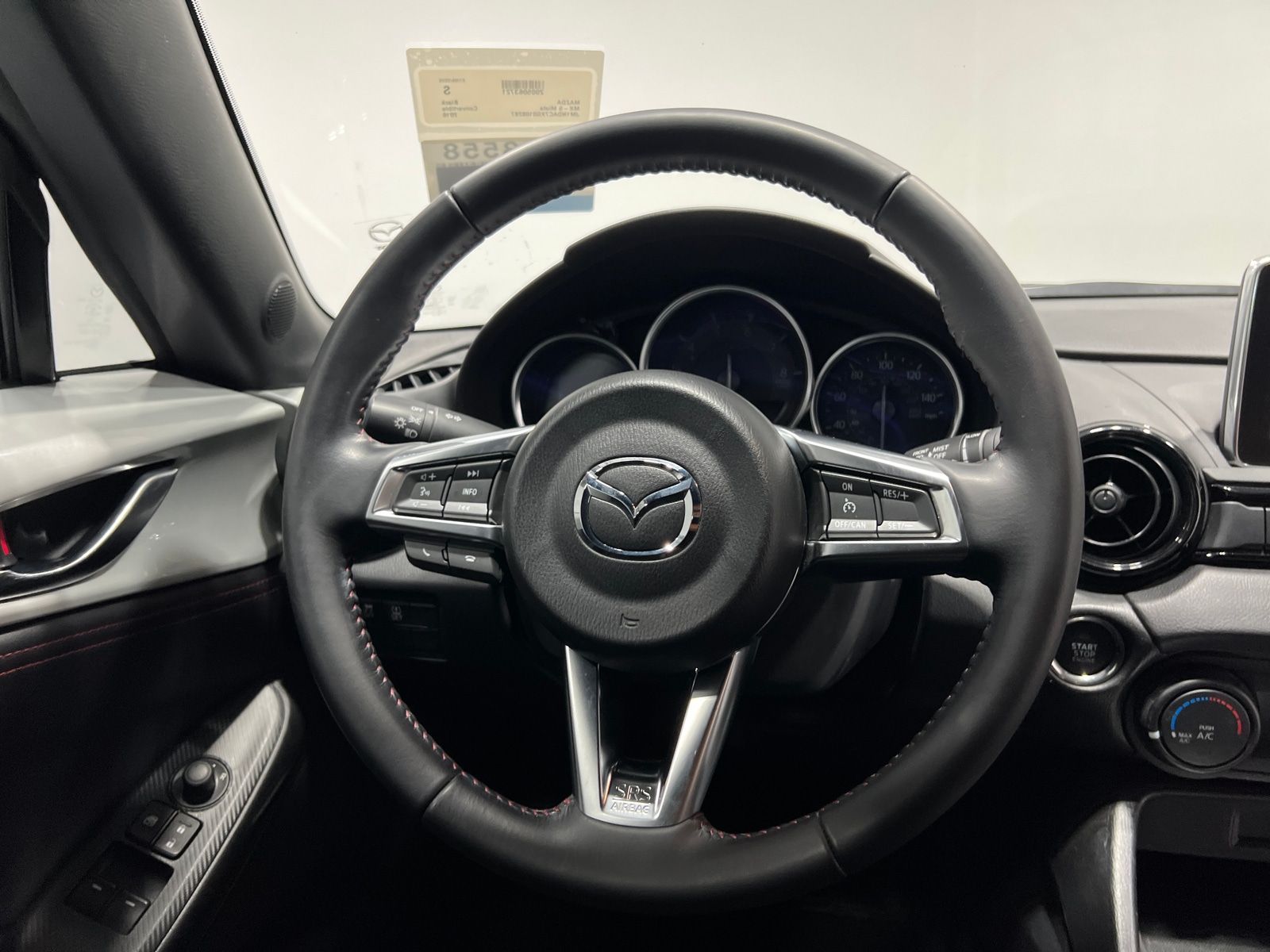 Thumbnail: 2016 Mazda MX-5 Miata - 5
