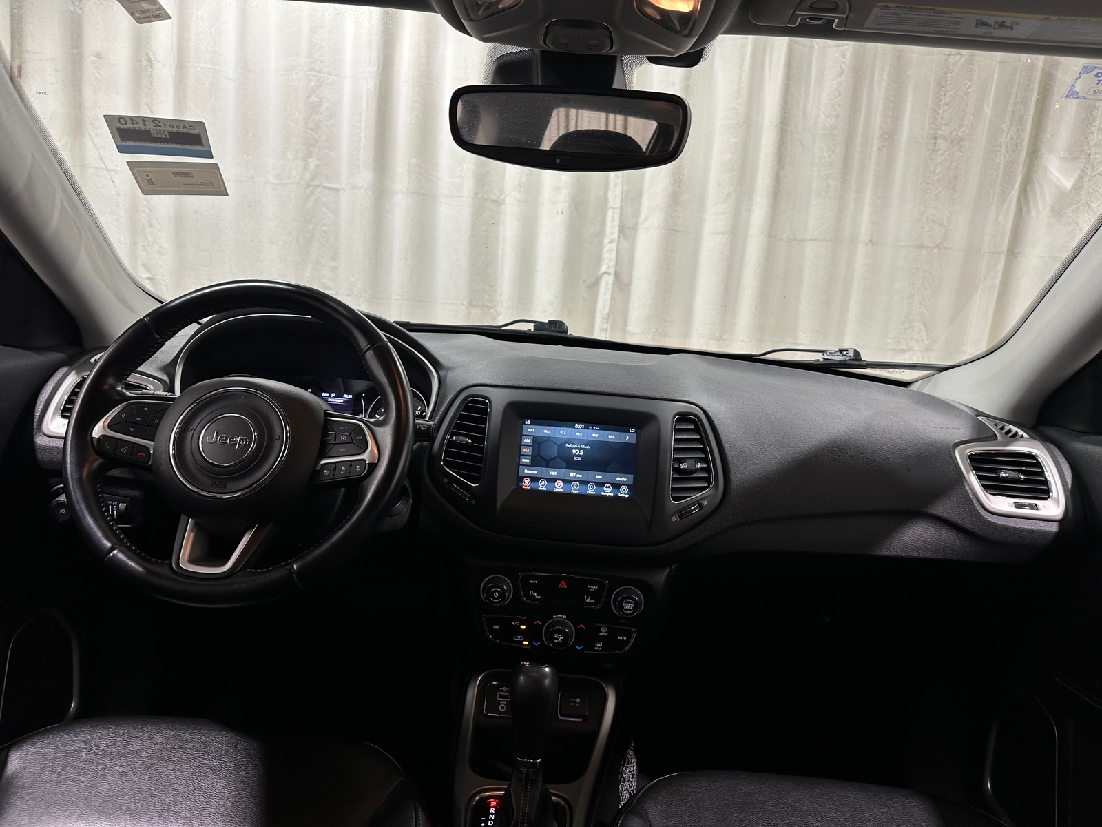 Thumbnail: 2020 Jeep Compass - 3