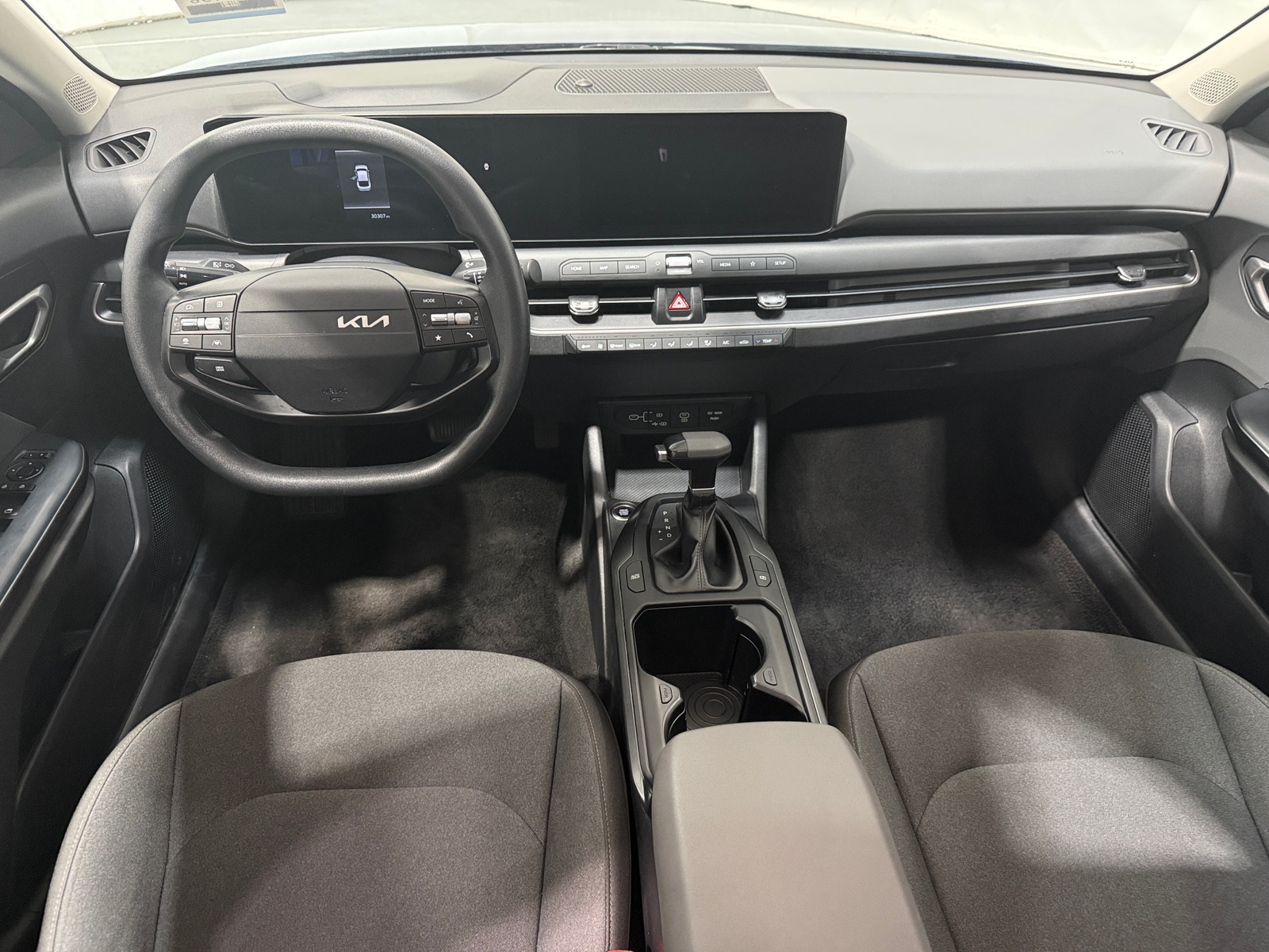 Thumbnail: 2025 Kia K4 - 3