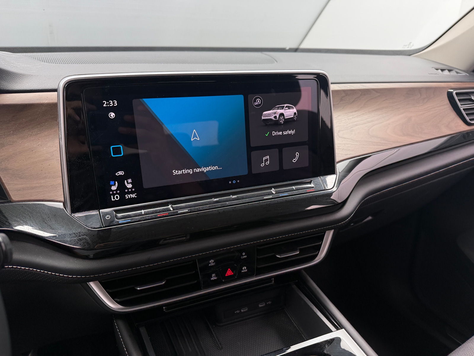 Thumbnail: 2026 Volkswagen Atlas - 3