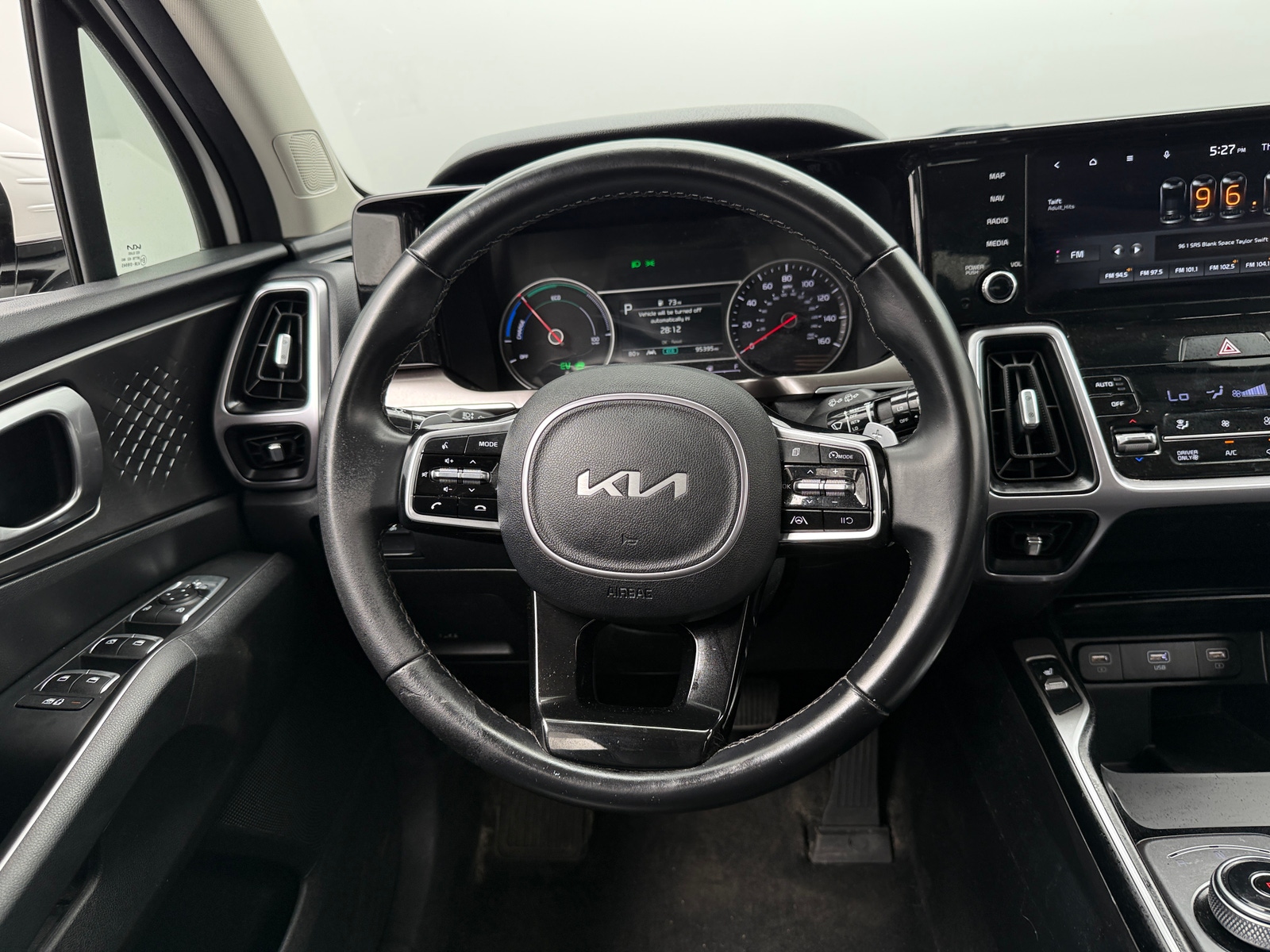 Thumbnail: 2022 Kia Sorento - 4