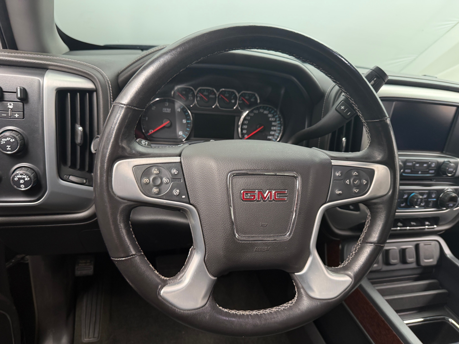 Thumbnail: 2018 GMC Sierra 1500 - 4