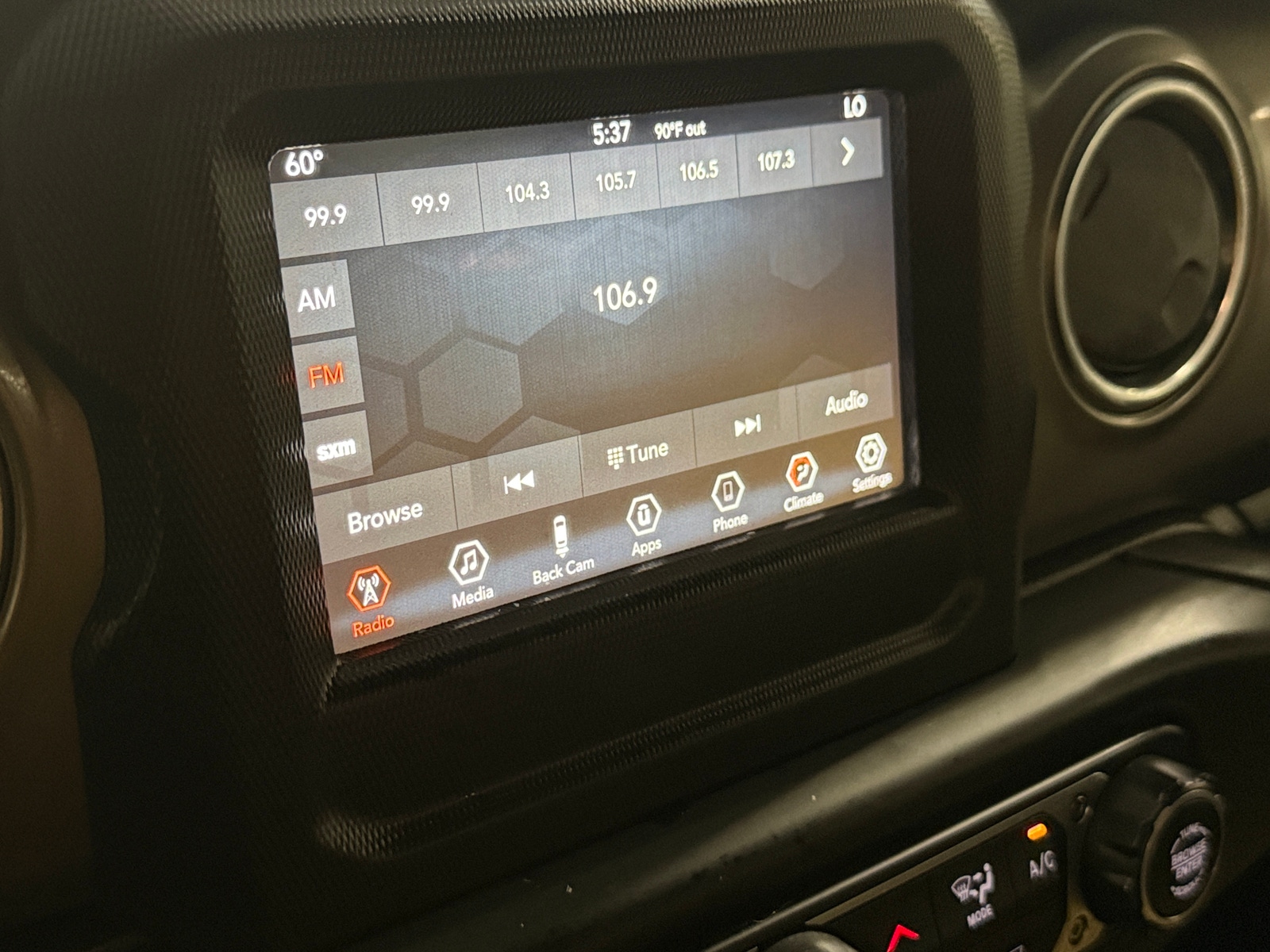 Thumbnail: 2019 Jeep Wrangler - 4