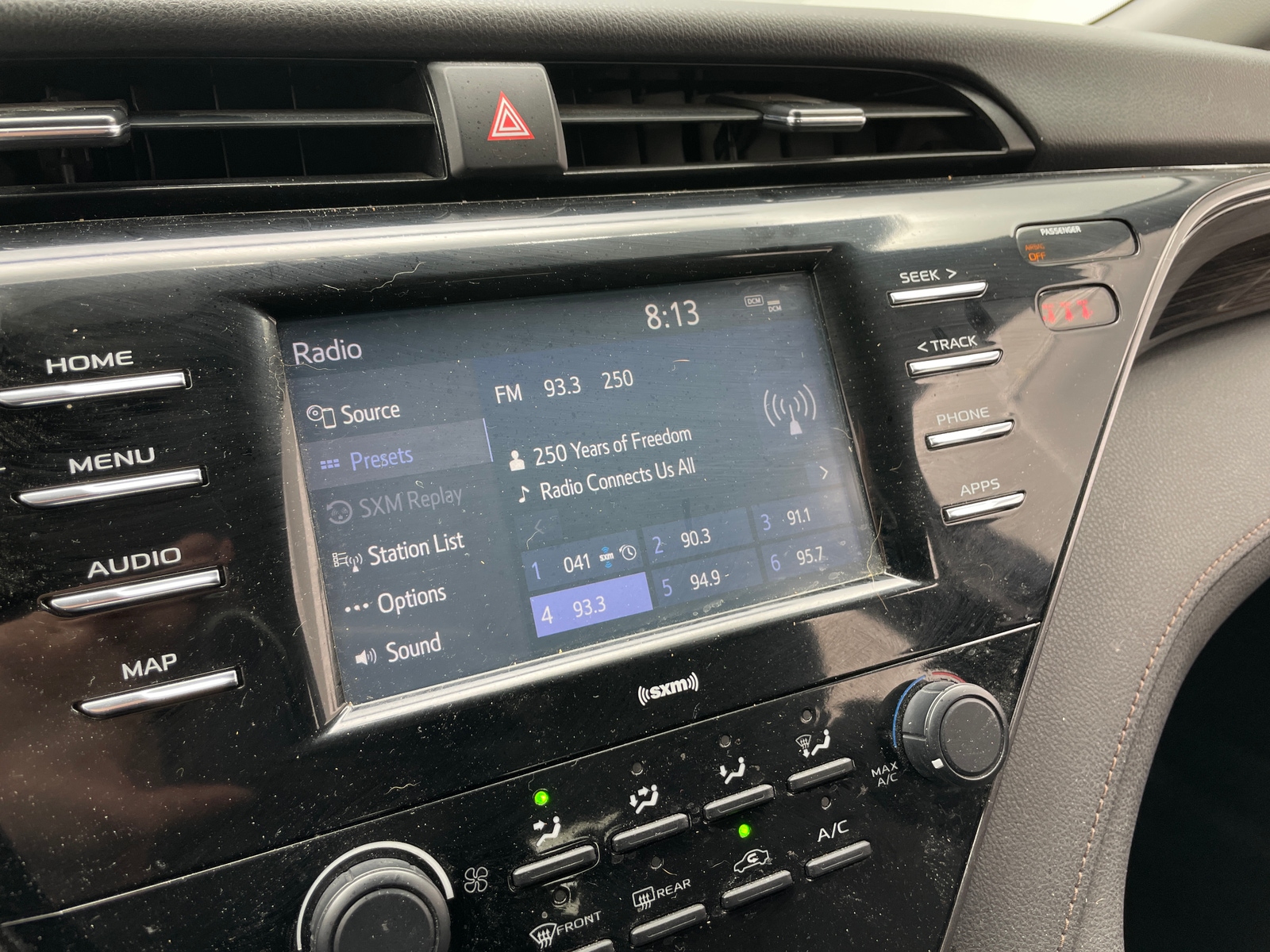 Thumbnail: 2020 Toyota Camry - 4