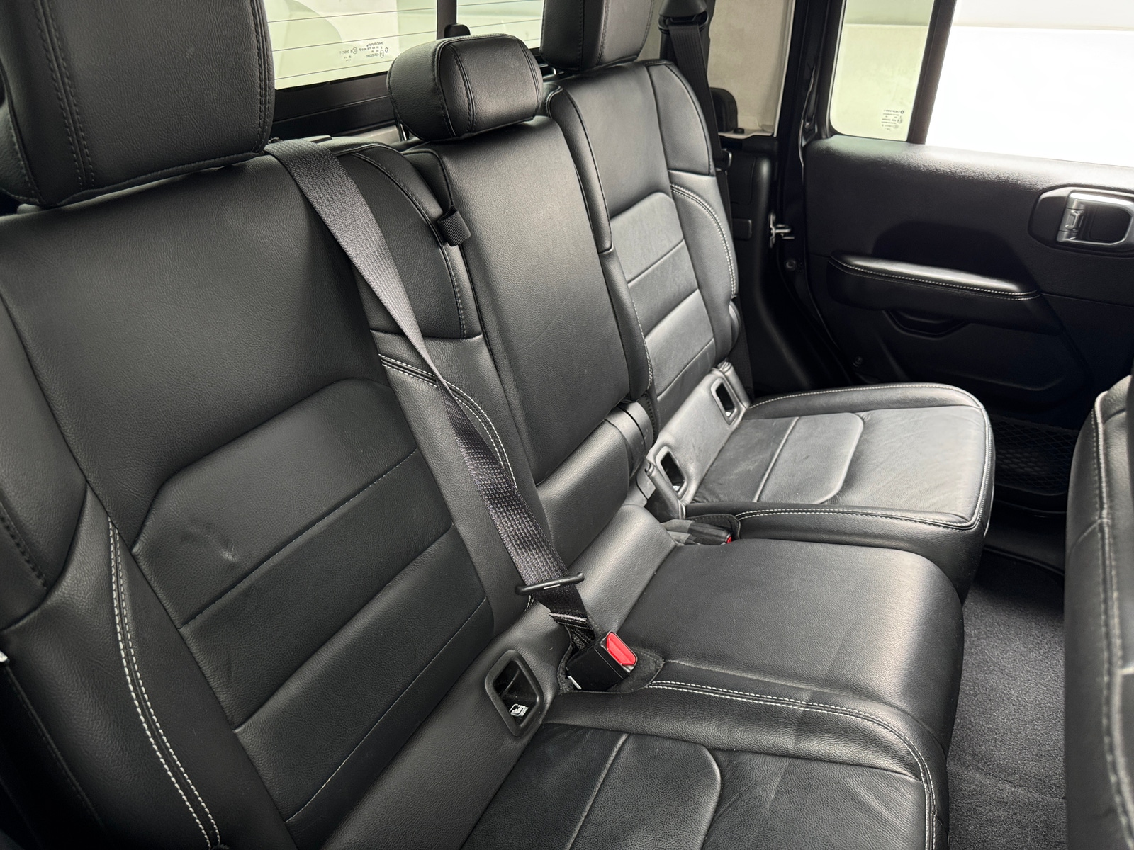 Thumbnail: 2021 Jeep Gladiator - 6