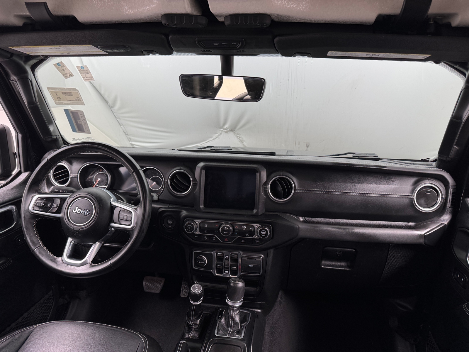 Thumbnail: 2021 Jeep Gladiator - 3