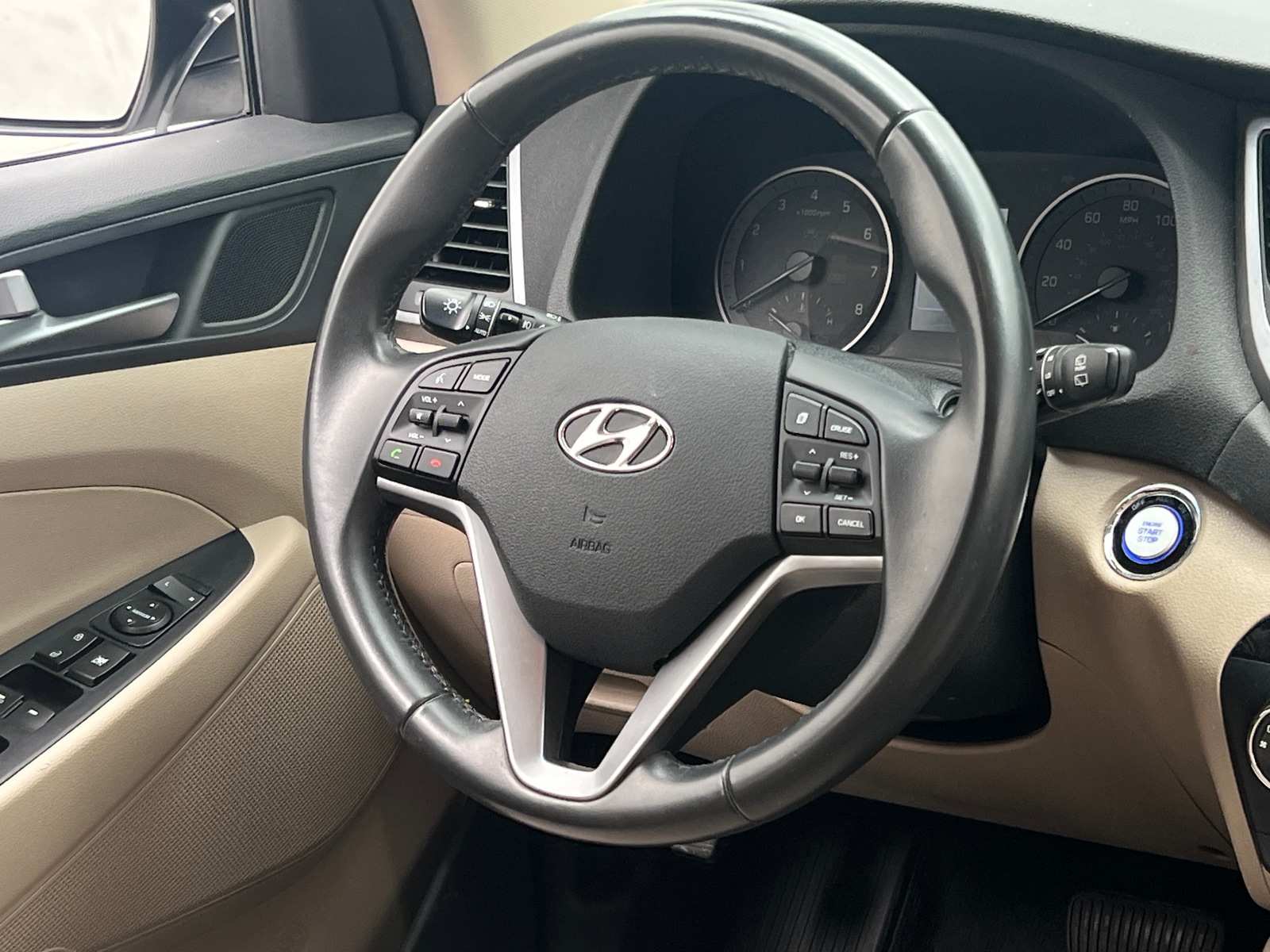 Thumbnail: 2017 Hyundai Tucson - 5